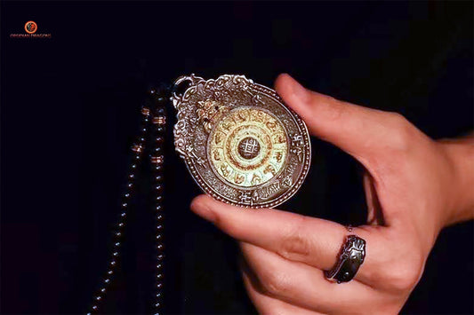 Amulette de protection Feng Shui du Bagua Luo Pan - Double dorjé | obsidian dragons