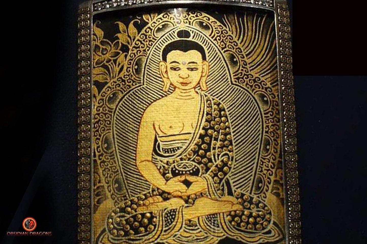 Amulette Tibétaine Amitabha - Tangka - Or Noir et Diamant | obsidian dragons