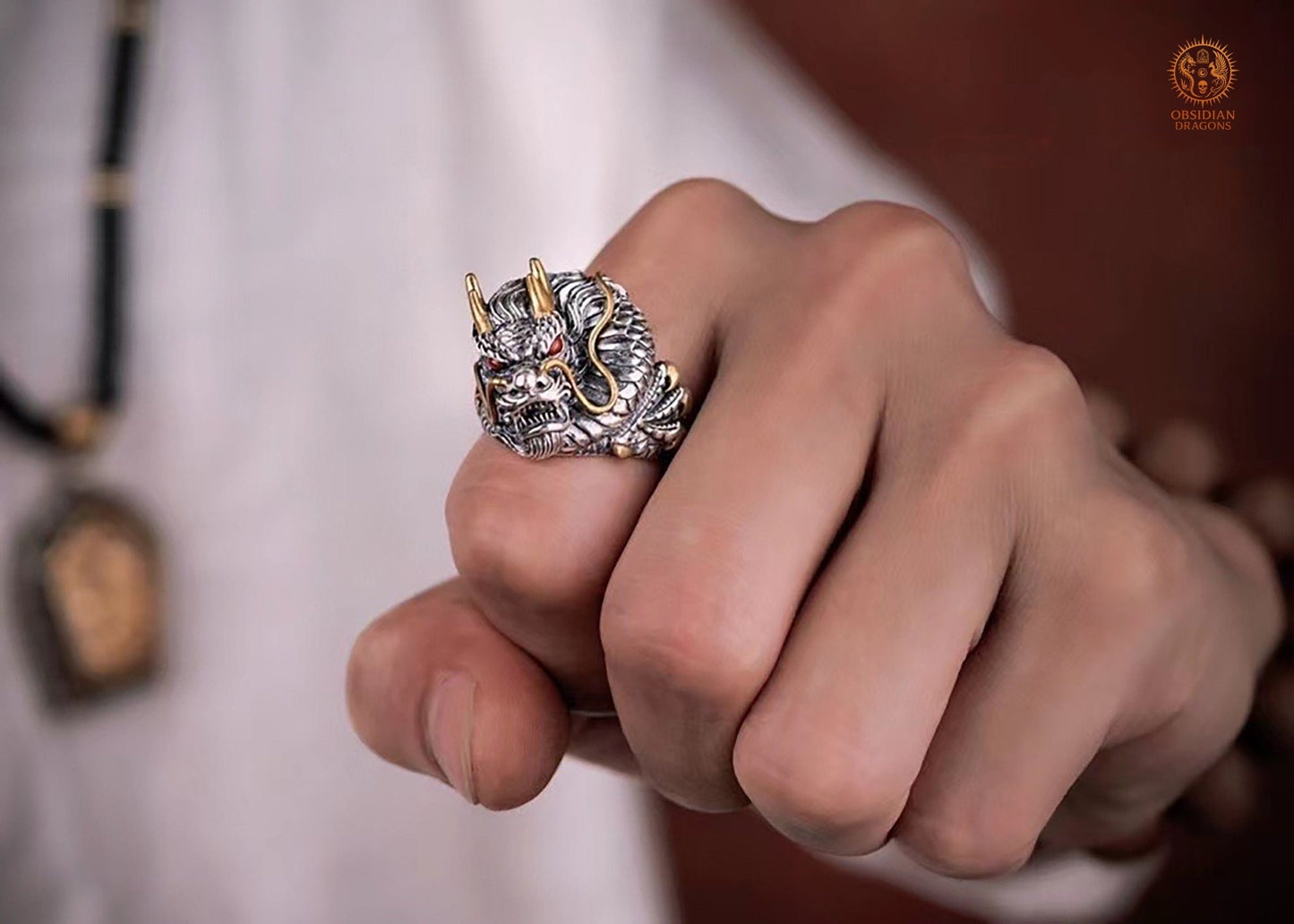 Bague Dragon Argent: Force & Sagesse | obsidian dragons