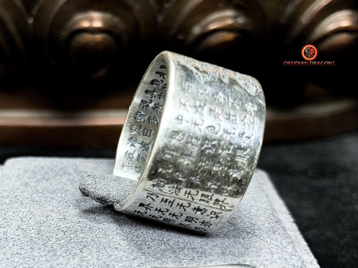 Bague bouddhiste en argent - Manjushri - Sutra du Cœur | obsidian dragons