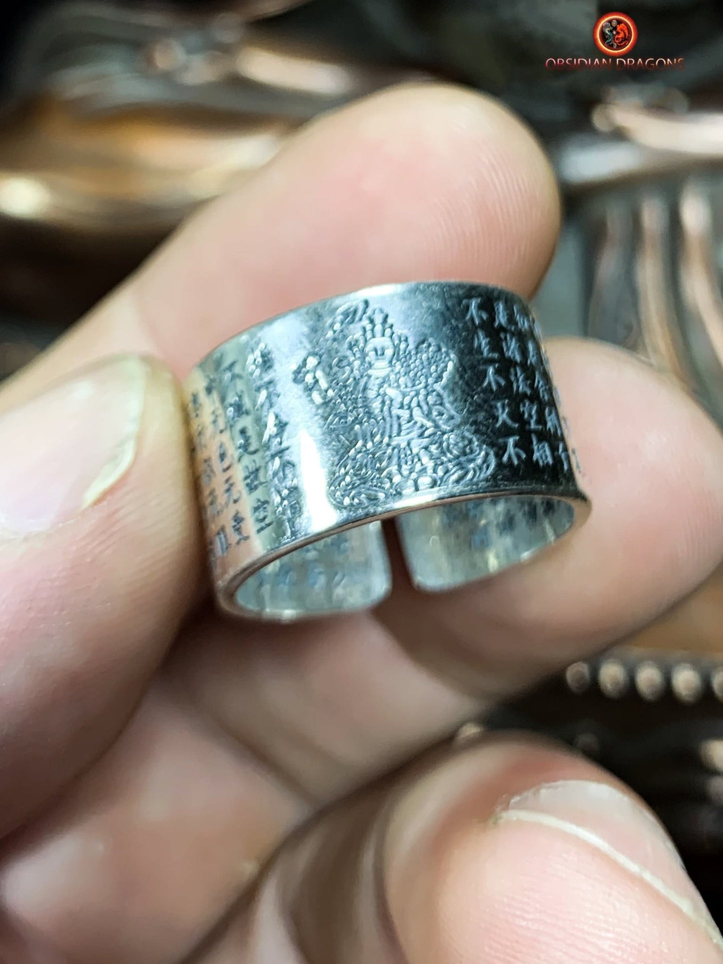 Bague bouddhiste en argent - Manjushri - Sutra du Cœur | obsidian dragons