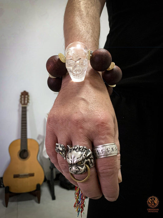 Bracelet Crâne de Cristal – Bois de Santal Rouge - titanesque | obsidian dragons