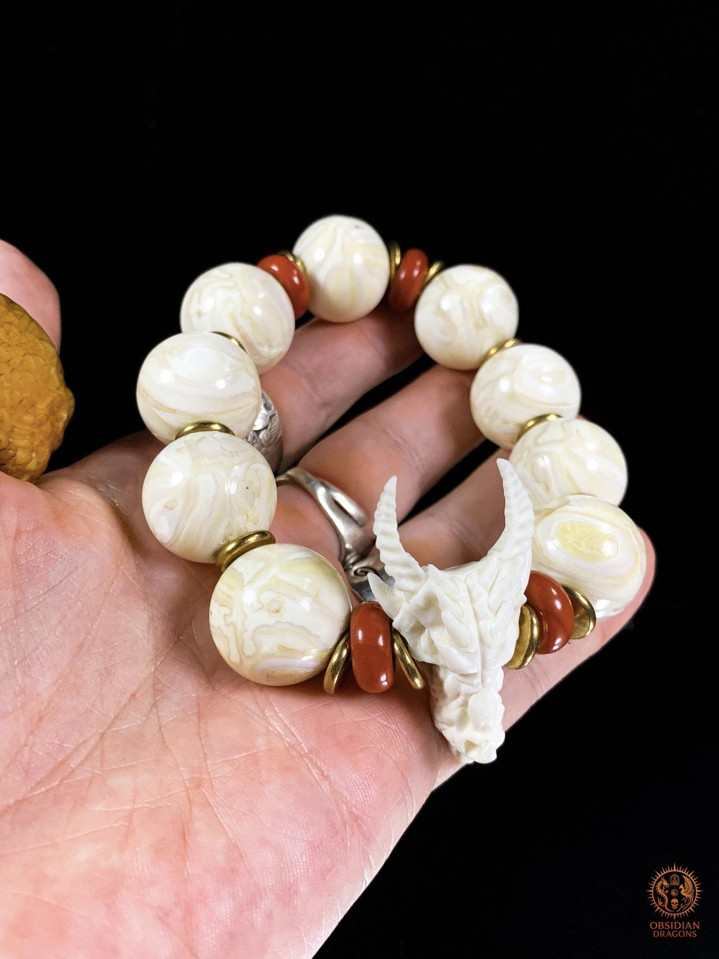 Bracelet Dragon en Molaires de Mammouth – Agate & Bois de Cerf - obsidian dragons