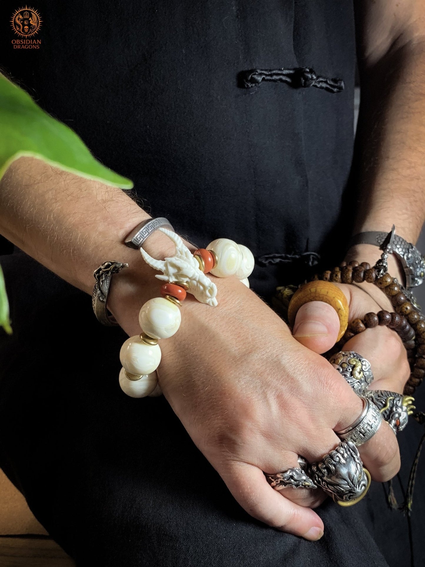 Bracelet Dragon en Molaires de Mammouth – Agate & Bois de Cerf | obsidian dragons