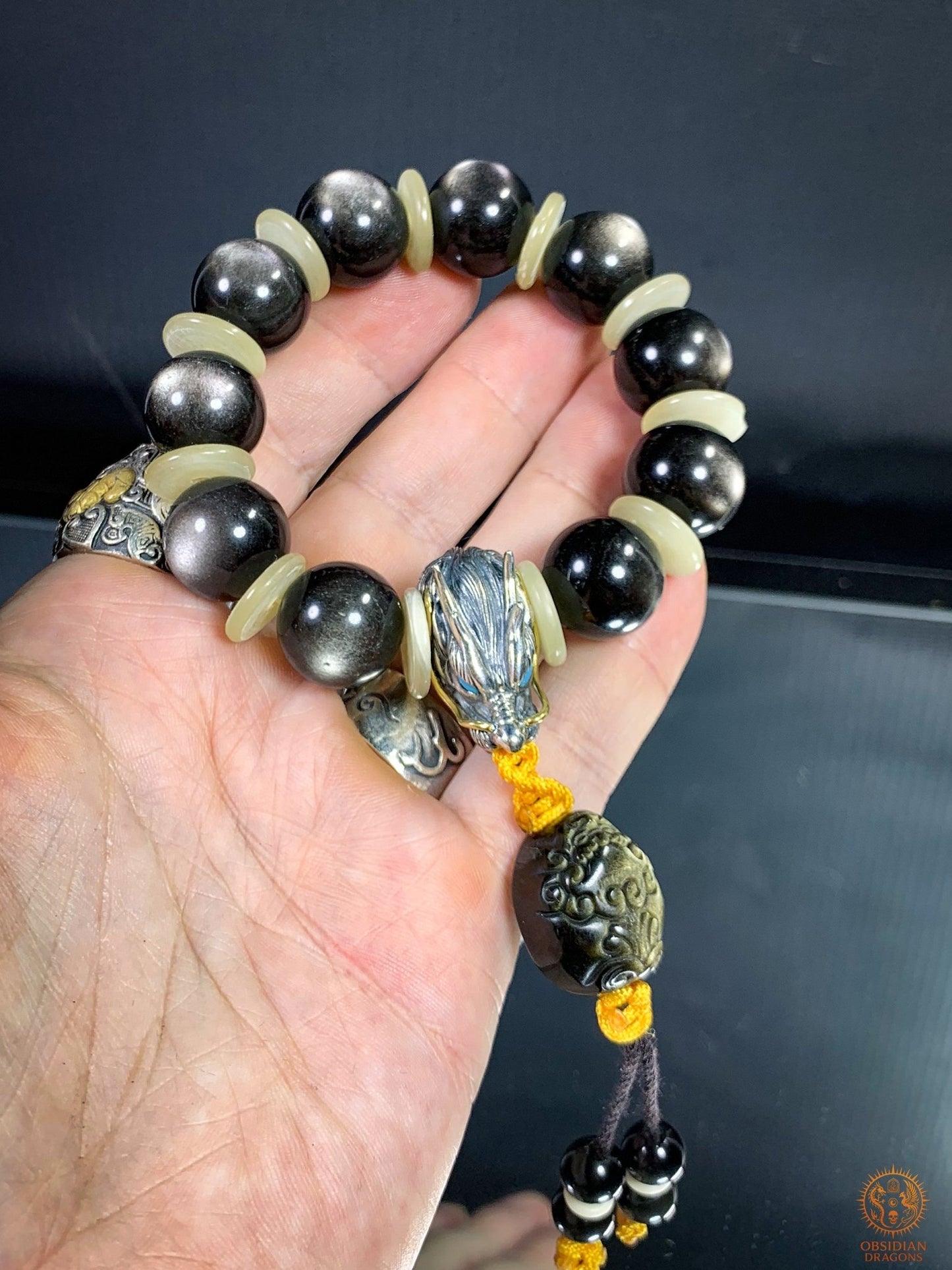 Bracelet Dragon en obsidienne argentée – Tête de Dragon en Argent | obsidian dragons