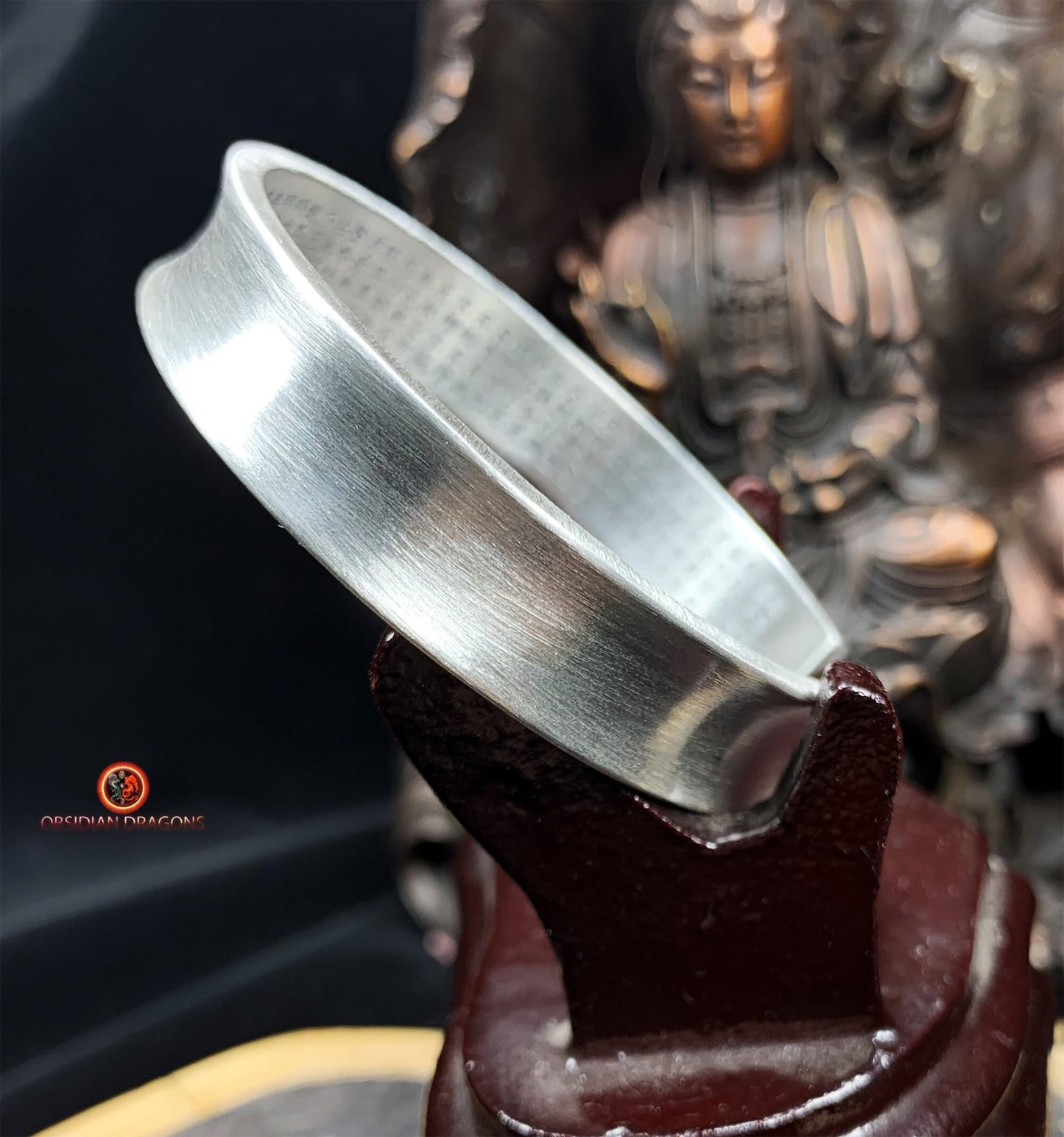 Bracelet Manchette Bouddhiste en Argent 999 - Sutra du Cœur | obsidian dragons