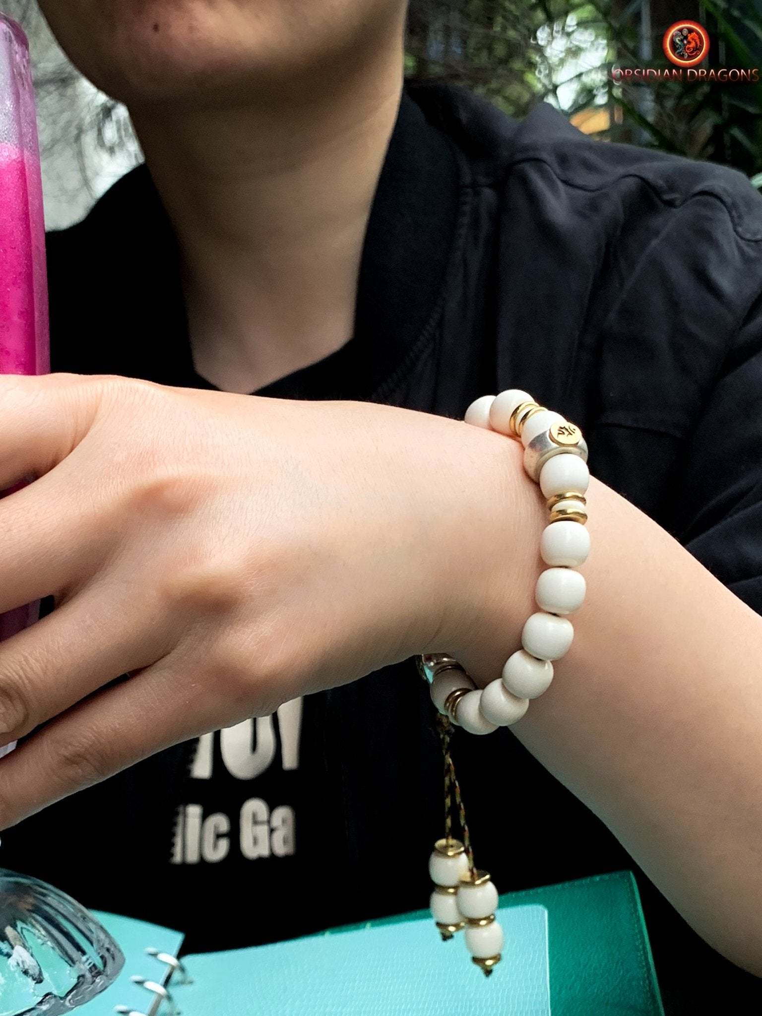 Bracelet bouddhiste en ivoire de mammouth - Syllabe Ham | obsidian dragons