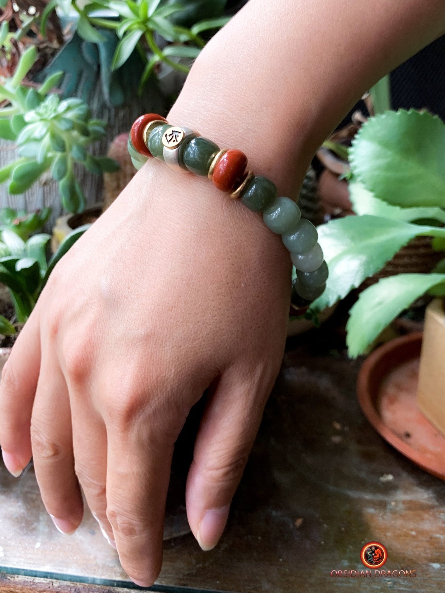 Bracelet bouddhiste en jade- Protection du Bouddha Vairocana | obsidian dragons