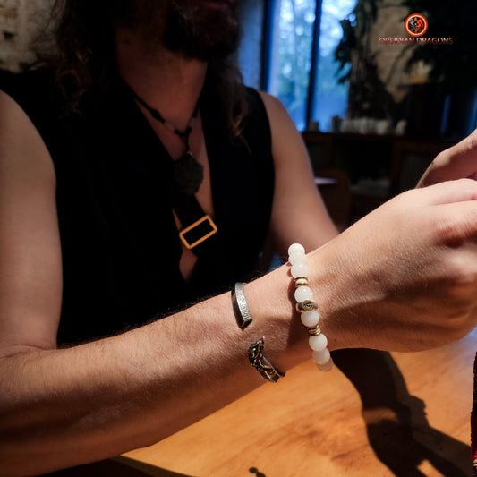 bracelet de protection bouddhiste- Bracelet en jade blanc | obsidian dragons