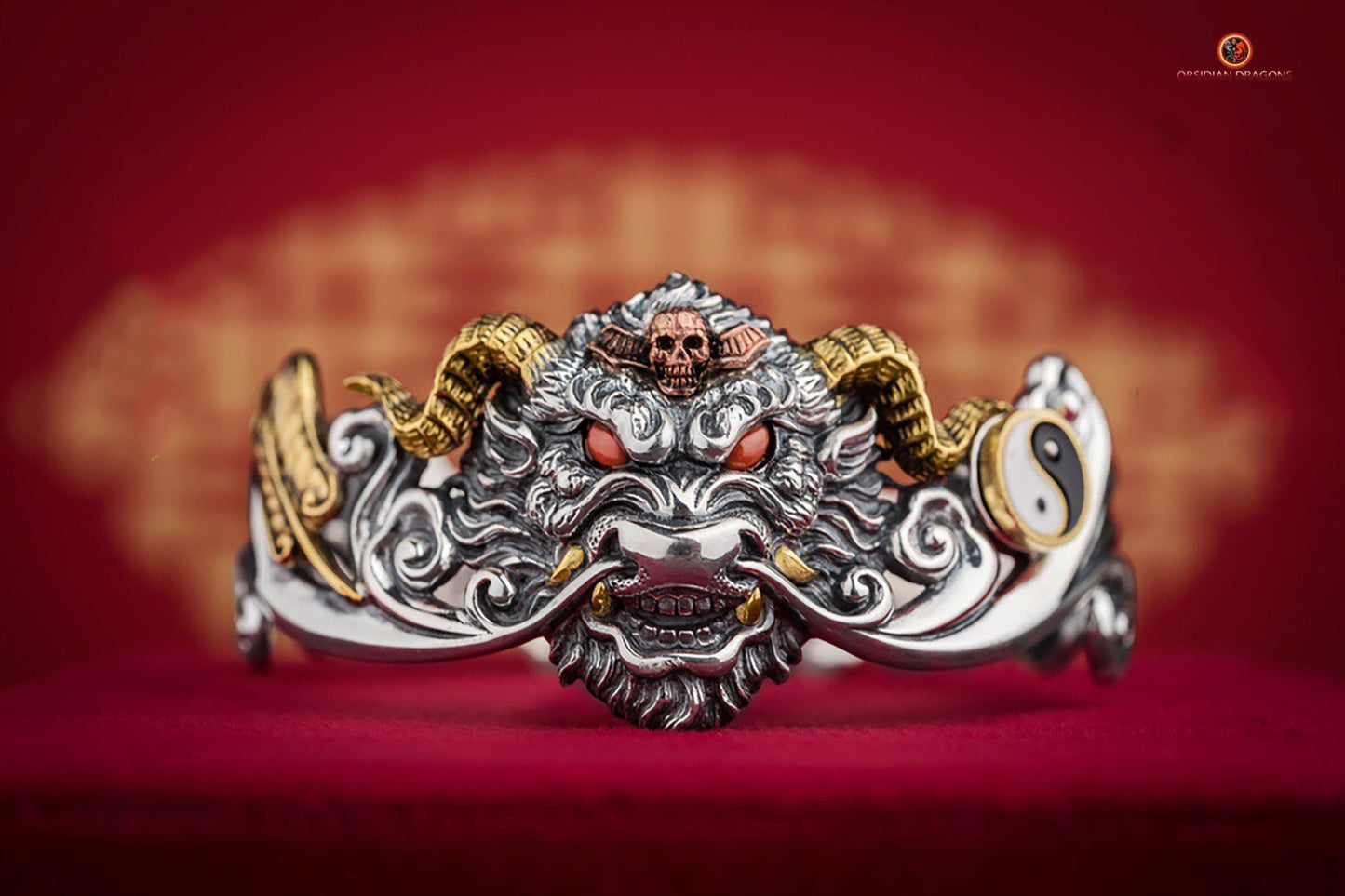 Bracelet manchette Feng Shui en argent 990 - Force du buffle | obsidian dragons