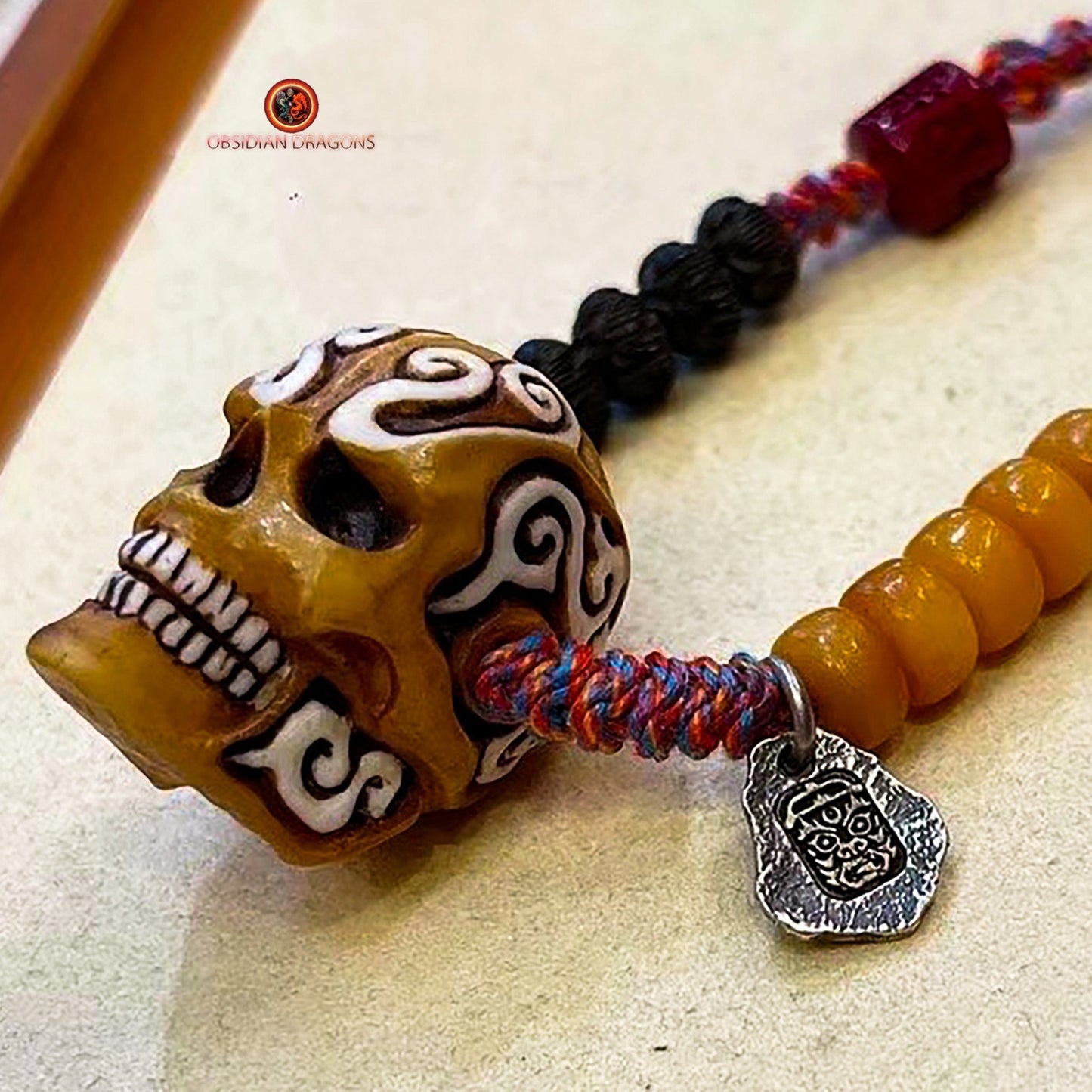 Collier Crâne Tibétain en Bois de Cerf - Amulette Zakiram | obsidian dragons