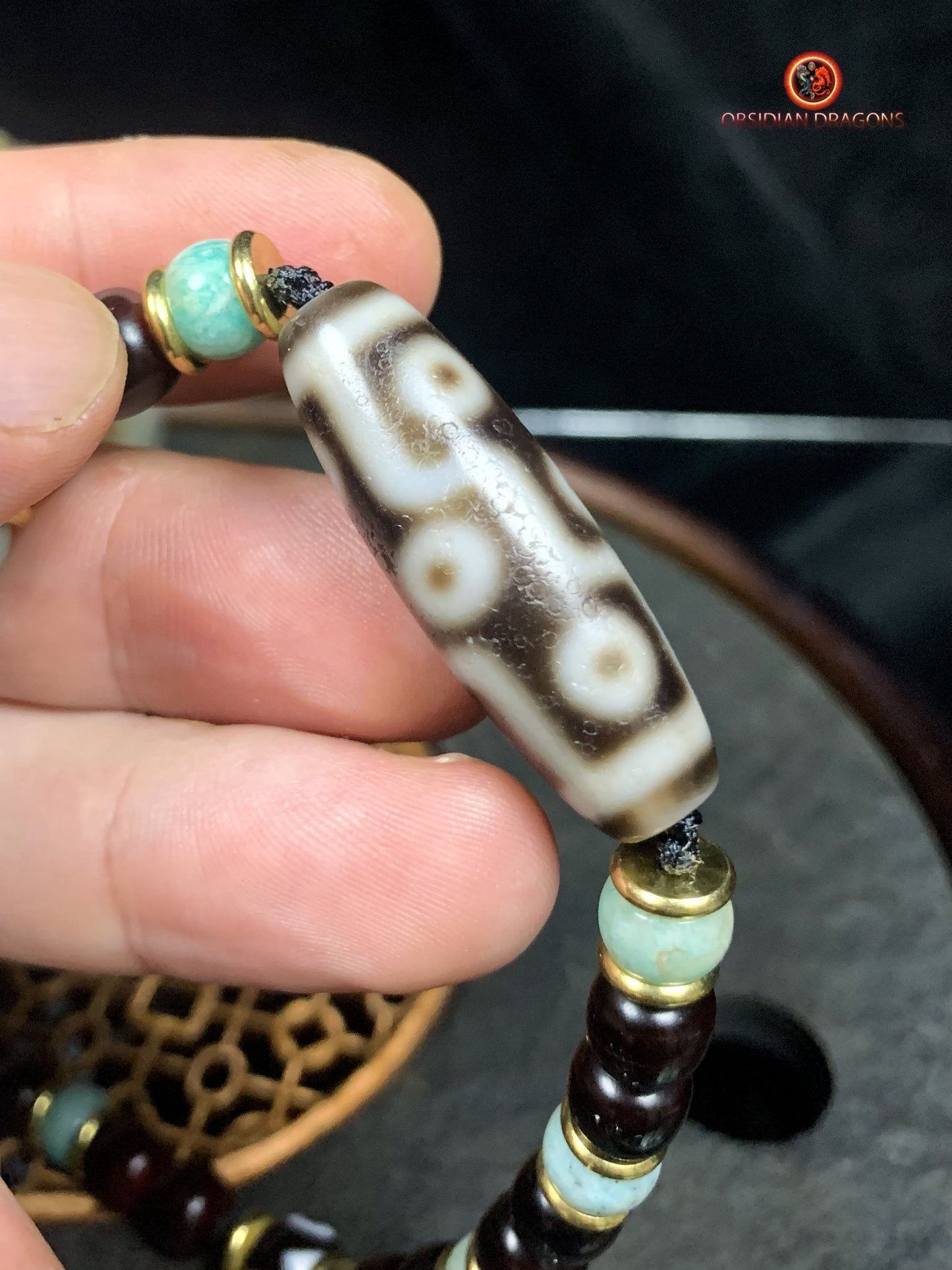 Collier DZI- Protection tibétaine- DZI à 9 Yeux | obsidian dragons