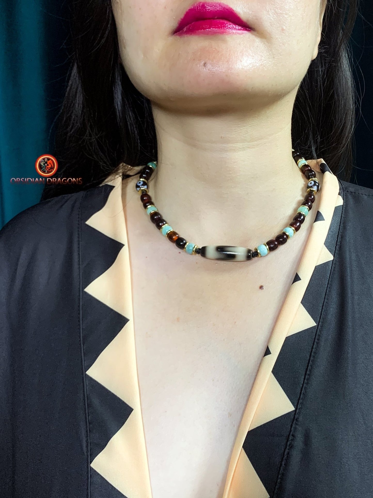 Collier DZI- Amulette tibétaine- DZI à dents de tigre | obsidian dragons