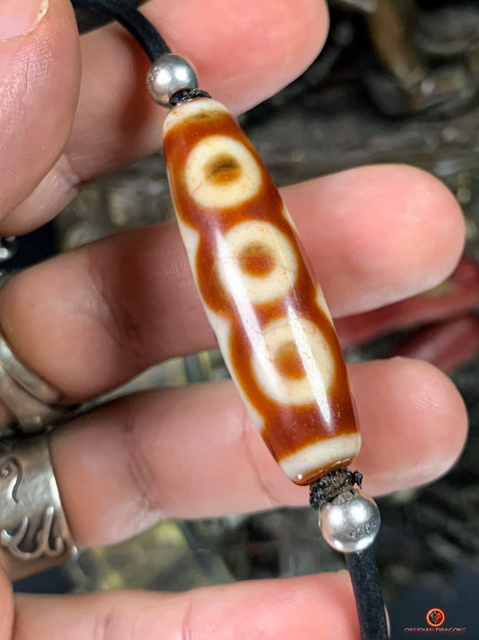 Collier Dzi à 5 Yeux Authentique – Harmonie et Sagesse Spirituelle | obsidian dragons