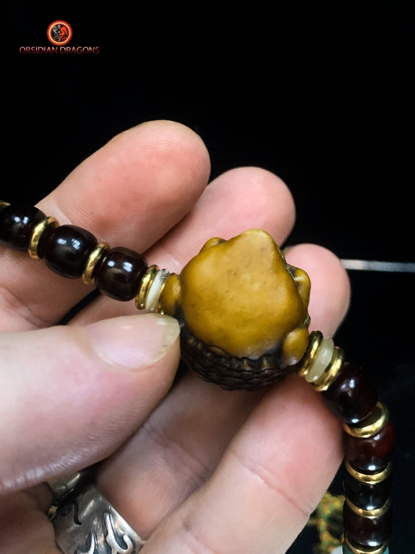 Collier Tibétain Mahakala en Bois de Cerf | obsidian dragons
