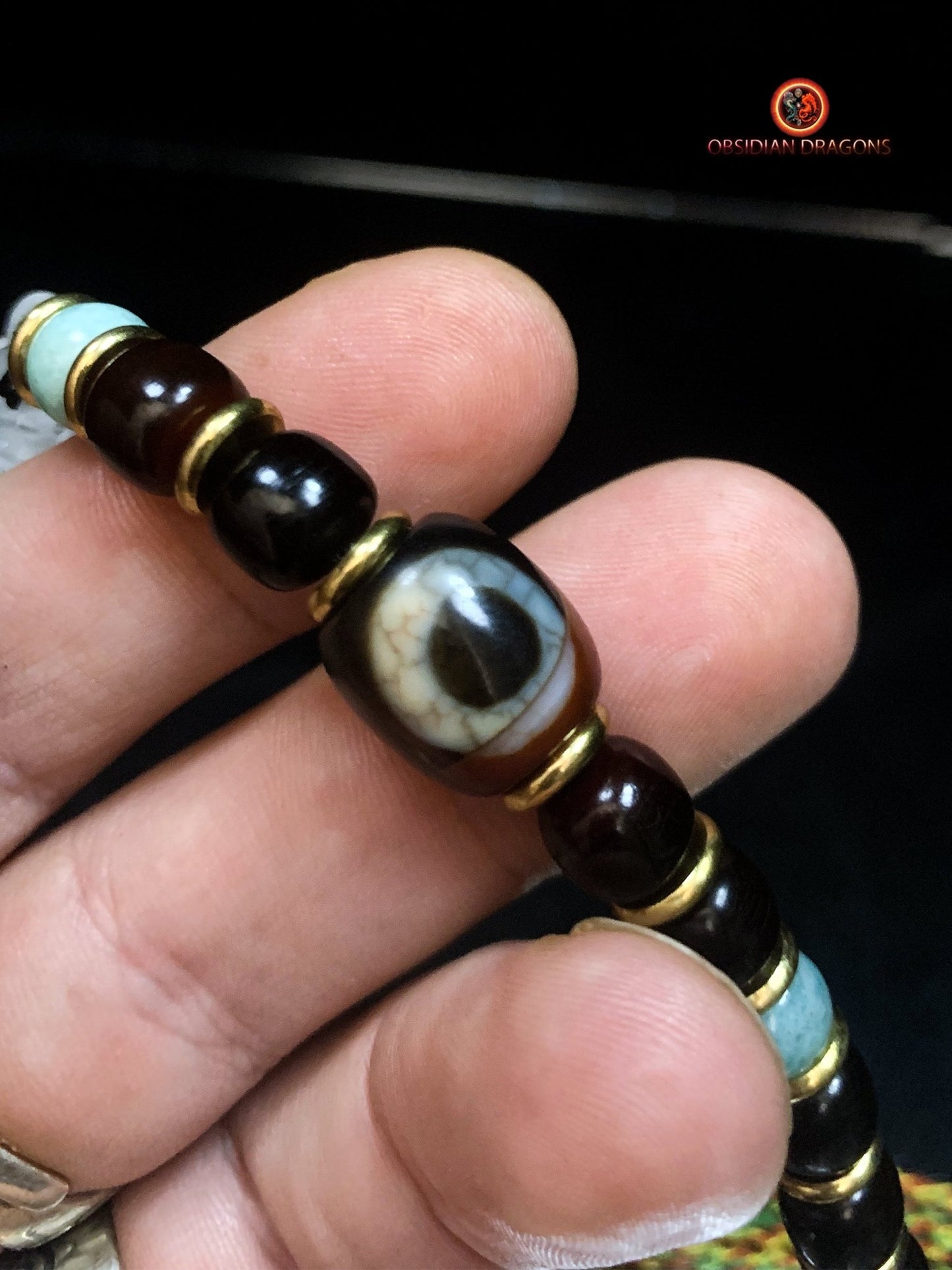 Collier Tibétain Mahakala en Bois de Cerf | obsidian dragons