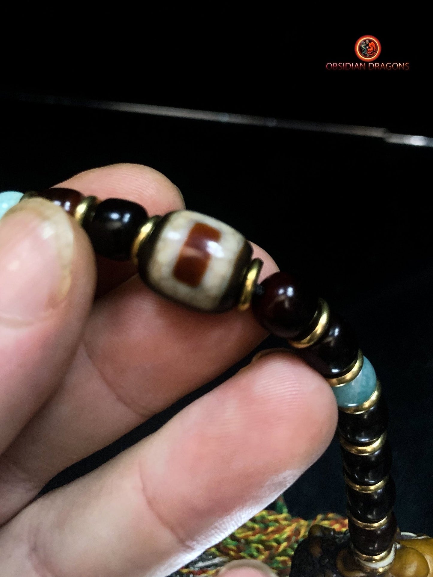 Collier Tibétain Mahakala en Bois de Cerf | obsidian dragons