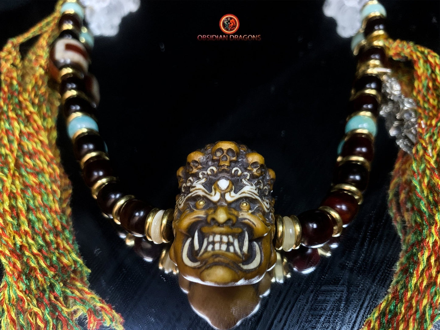 Collier Tibétain Mahakala en Bois de Cerf | obsidian dragons