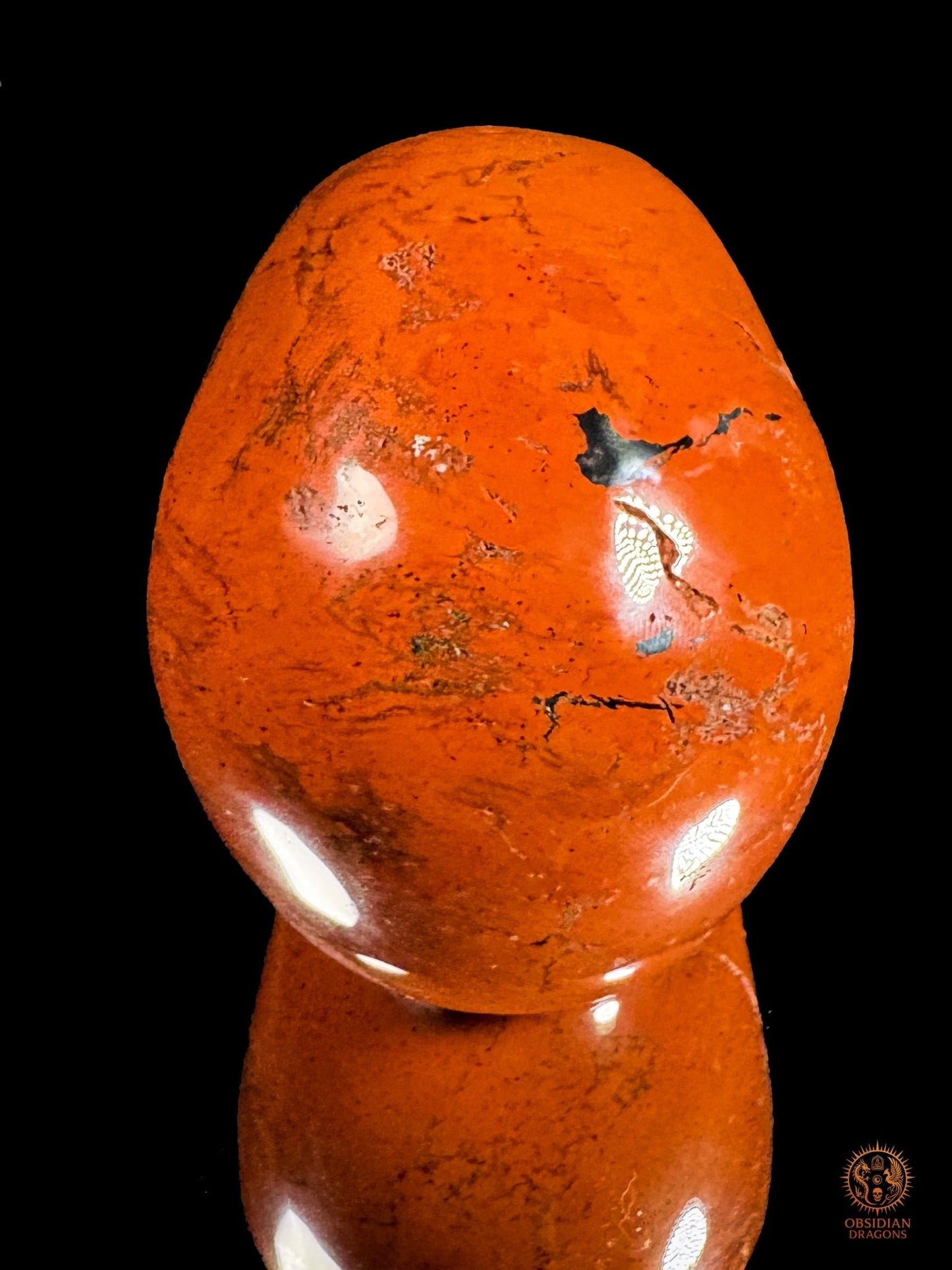 Crâne en jaspe rouge - Vanité minérale de collection