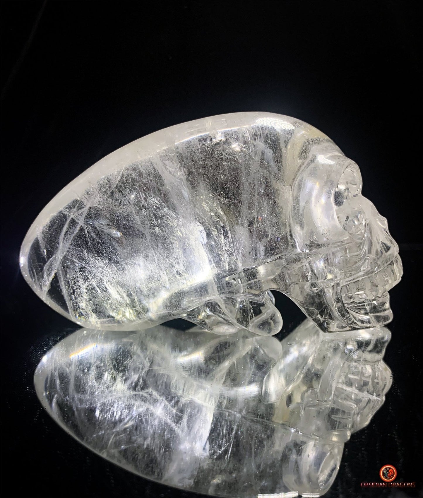 Crâne Alien en Cristal de Roche – Inclusions Arc-en-Ciel | obsidian dragons