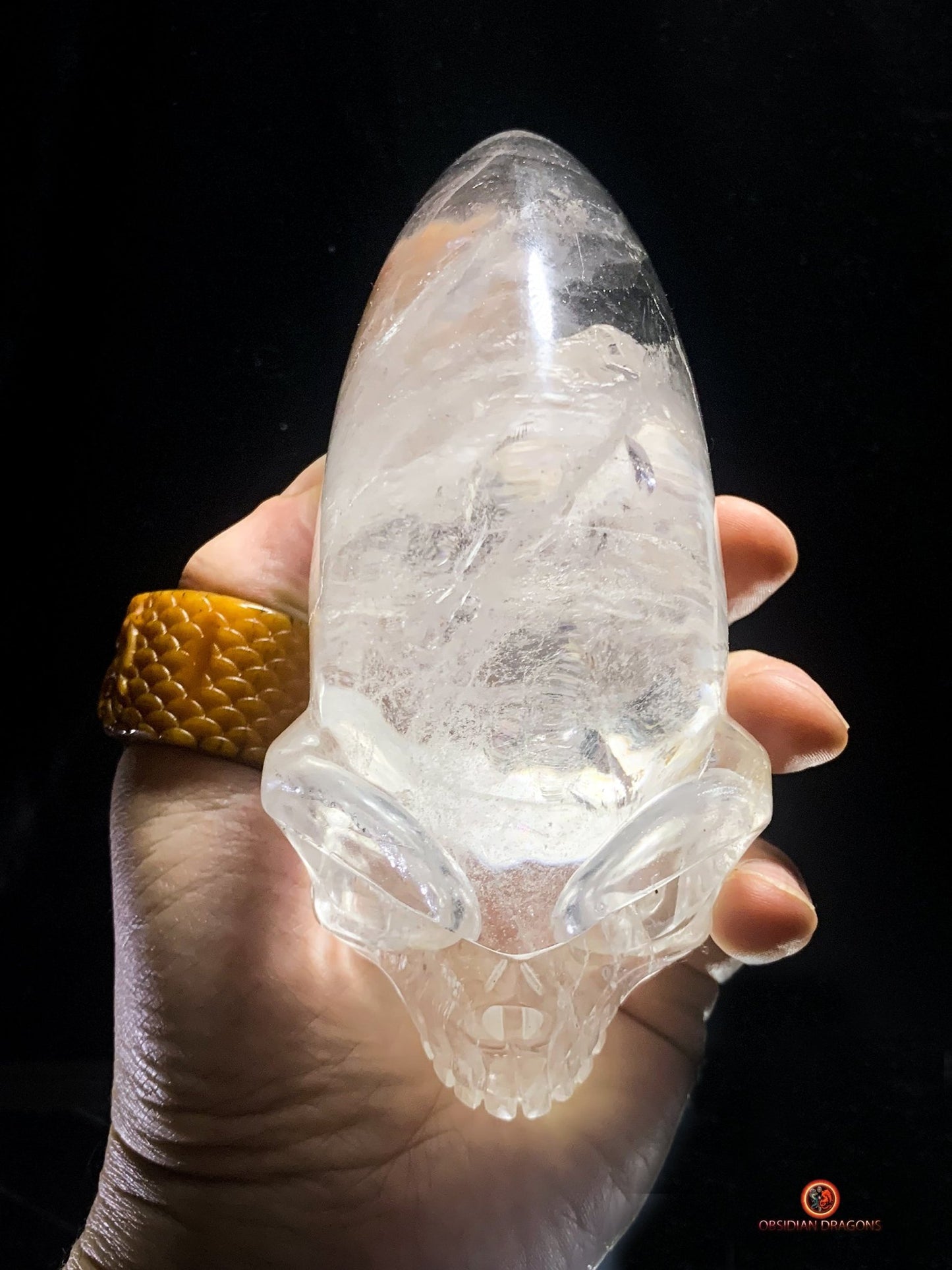 Crâne Alien en Cristal de Roche – Inclusions Arc-en-Ciel | obsidian dragons
