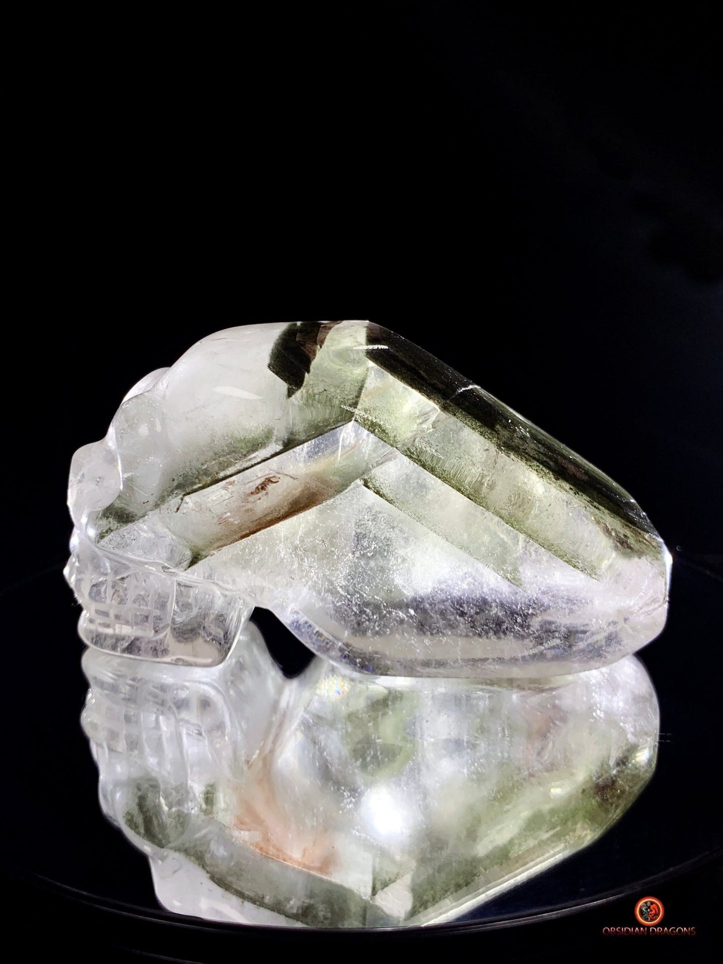 Crâne de cristal allongé - Quartz fantôme - Énergies | obsidian dragons