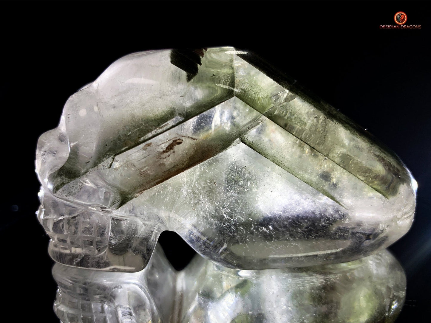 Crâne de cristal allongé - Quartz fantôme - Énergies | obsidian dragons