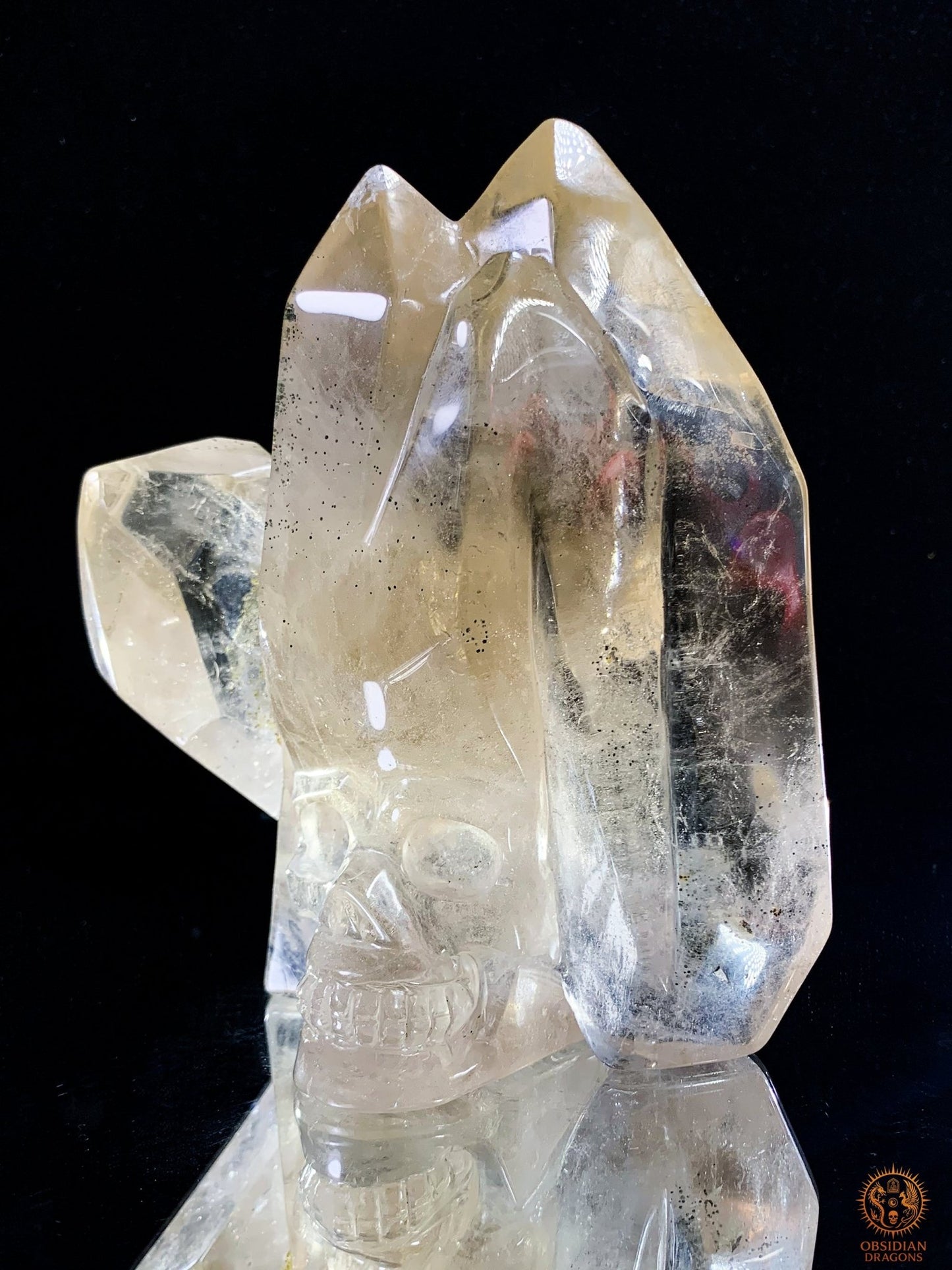 Crâne de Cristal - Quartz naturel Sculpté et Volumes Bruts | obsidian dragons