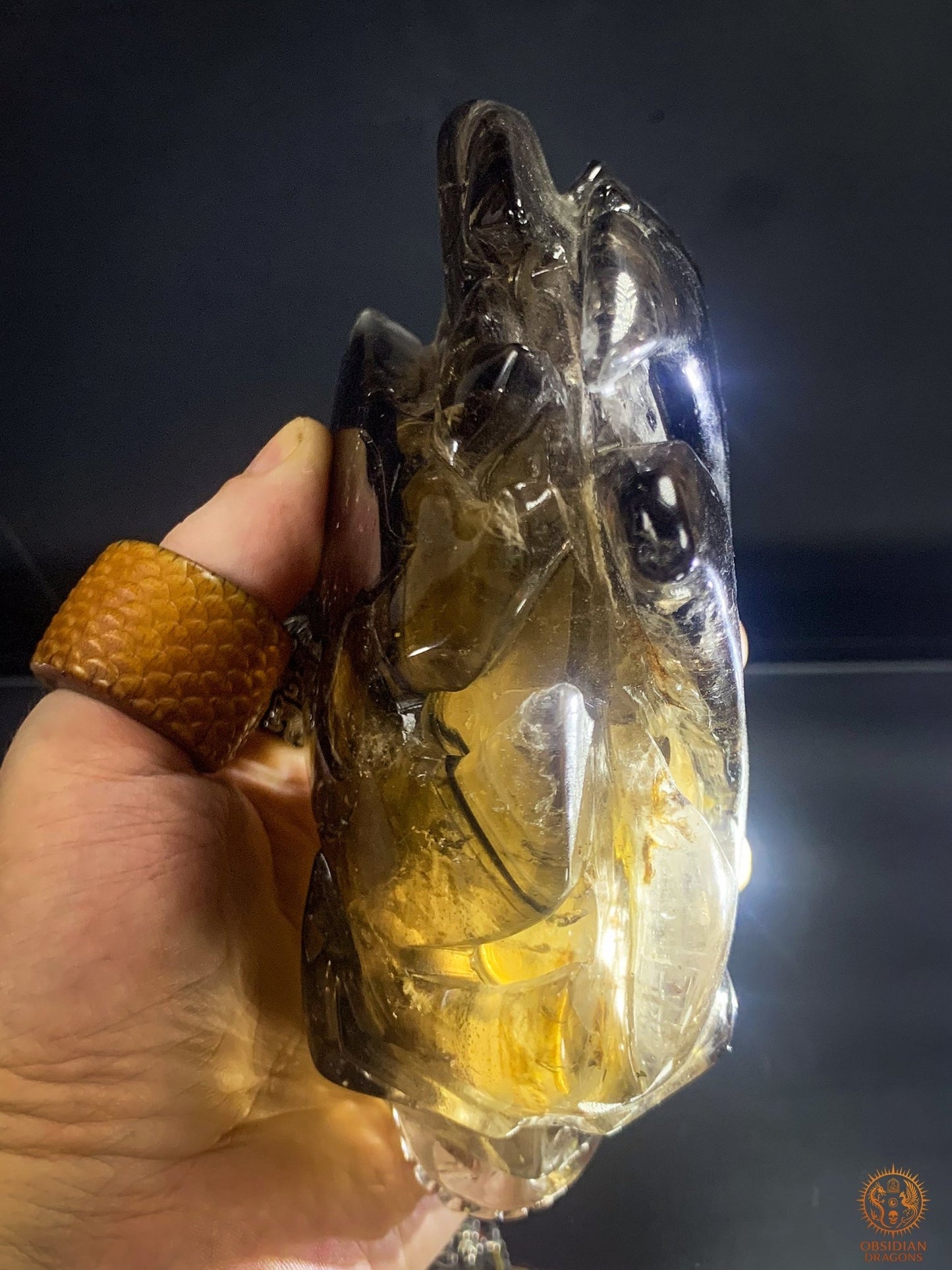 Crâne de Cristal allongé en Quartz Fumé - Crâne enflammé | obsidian dragons