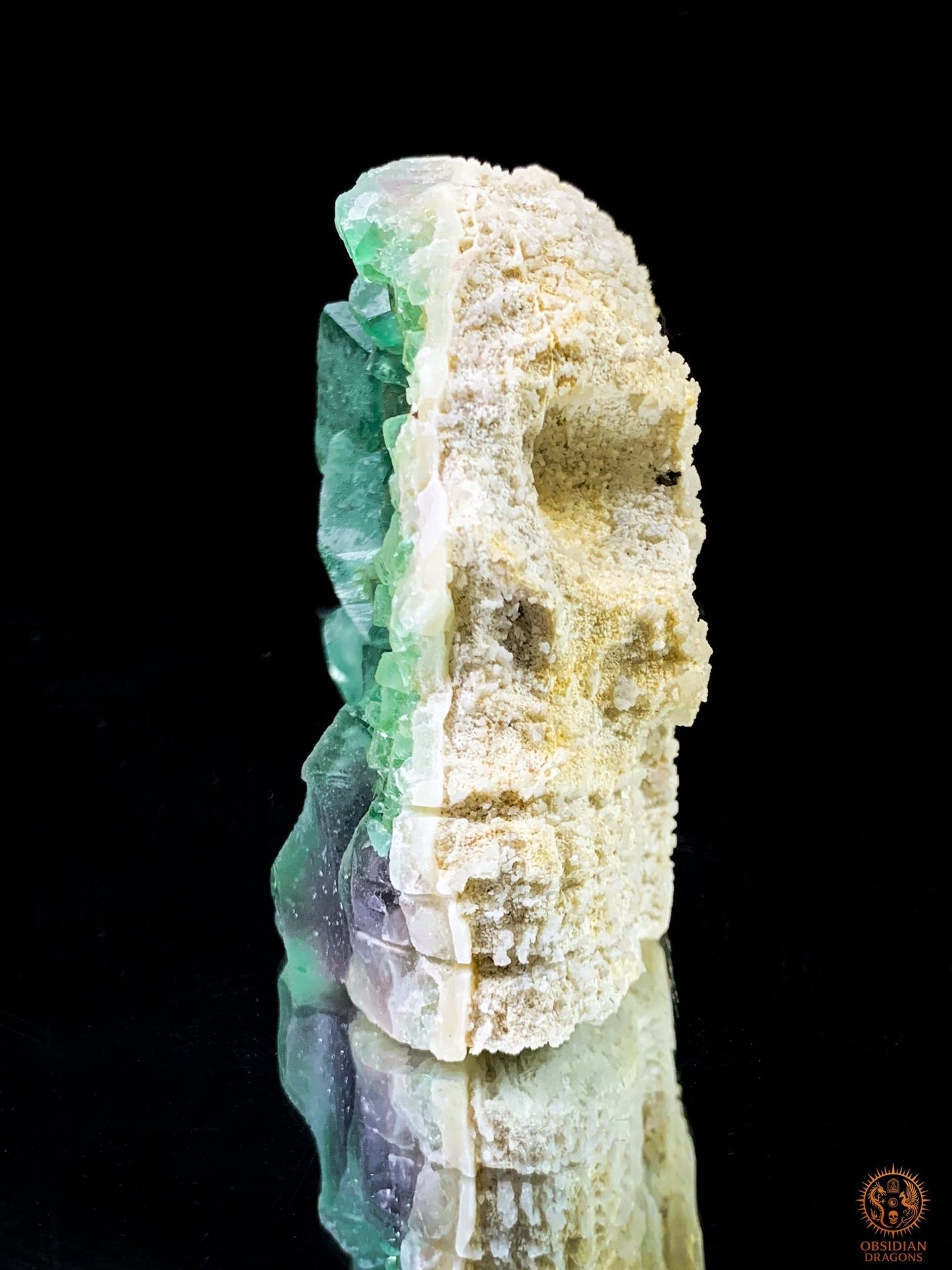 Crâne de Cristal en Fluorite Verte Brute – Crâne ailé | obsidian dragons