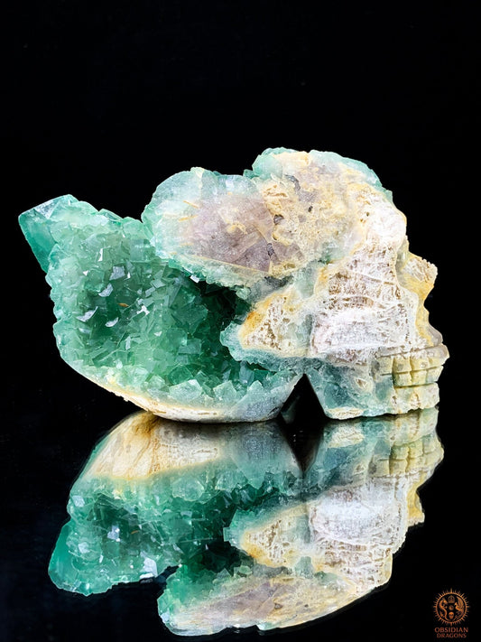Crâne de Cristal en Fluorite Verte Brute – Esprit Ancien | obsidian dragons