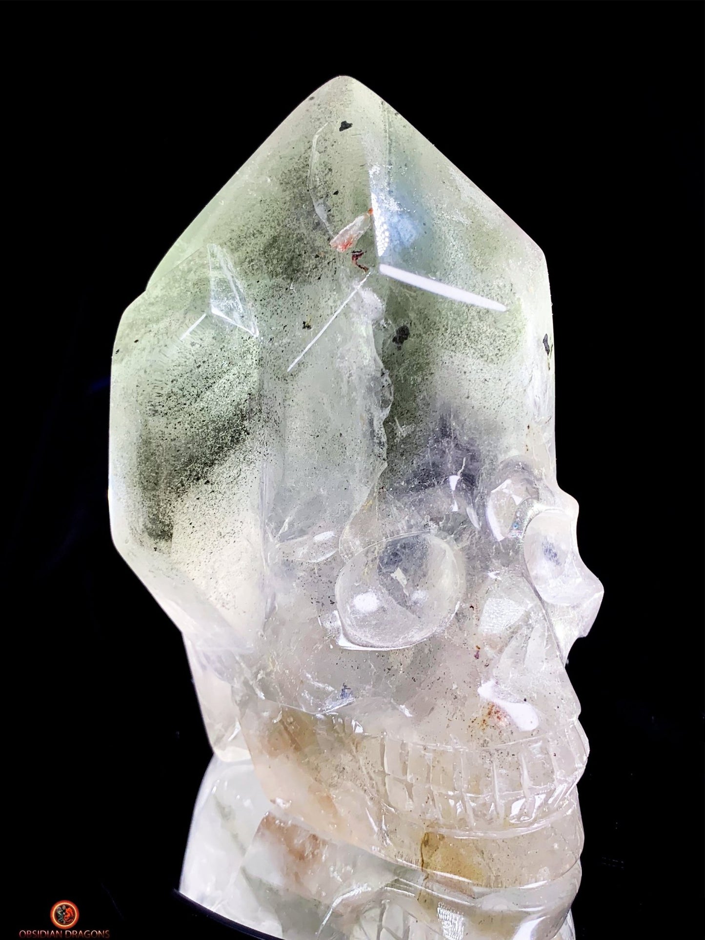 Crâne de Cristal en Quartz Fantôme - Lodolite – Éveil Minéral | obsidian dragons