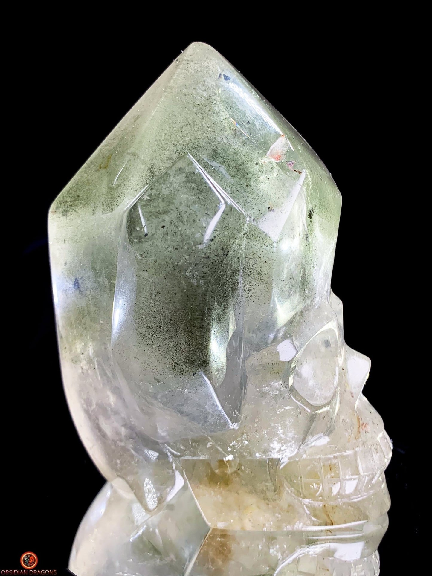 Crâne de Cristal en Quartz Fantôme - Lodolite – Éveil Minéral | obsidian dragons