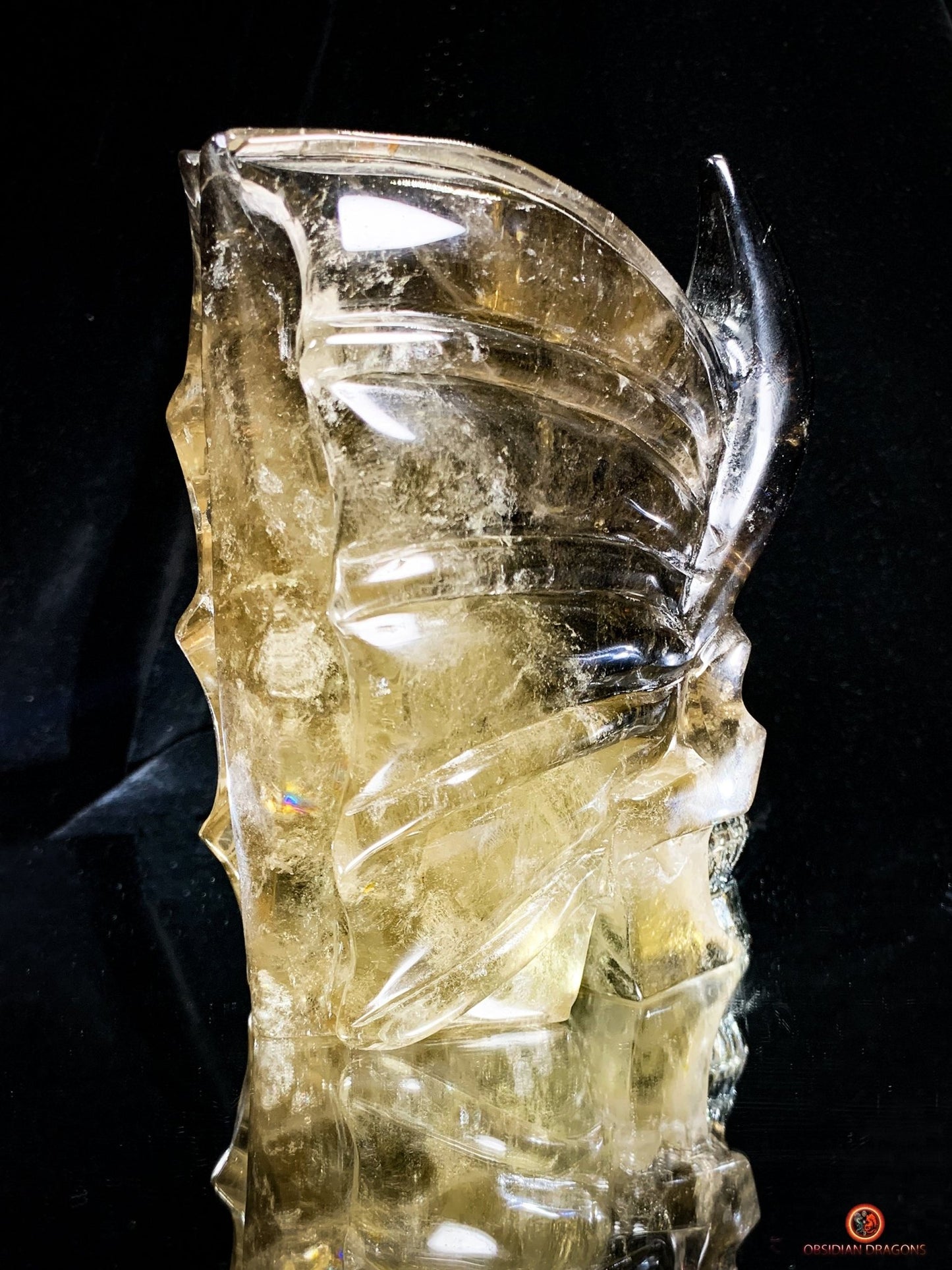 Crâne de Cristal en Quartz Fumé – Sanctuaire d’un Esprit Yōkai - obsidian dragons