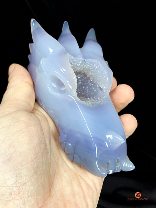 Crâne de Dragon en Géode de Quartz – Harmonie Spirituelle | obsidian dragons