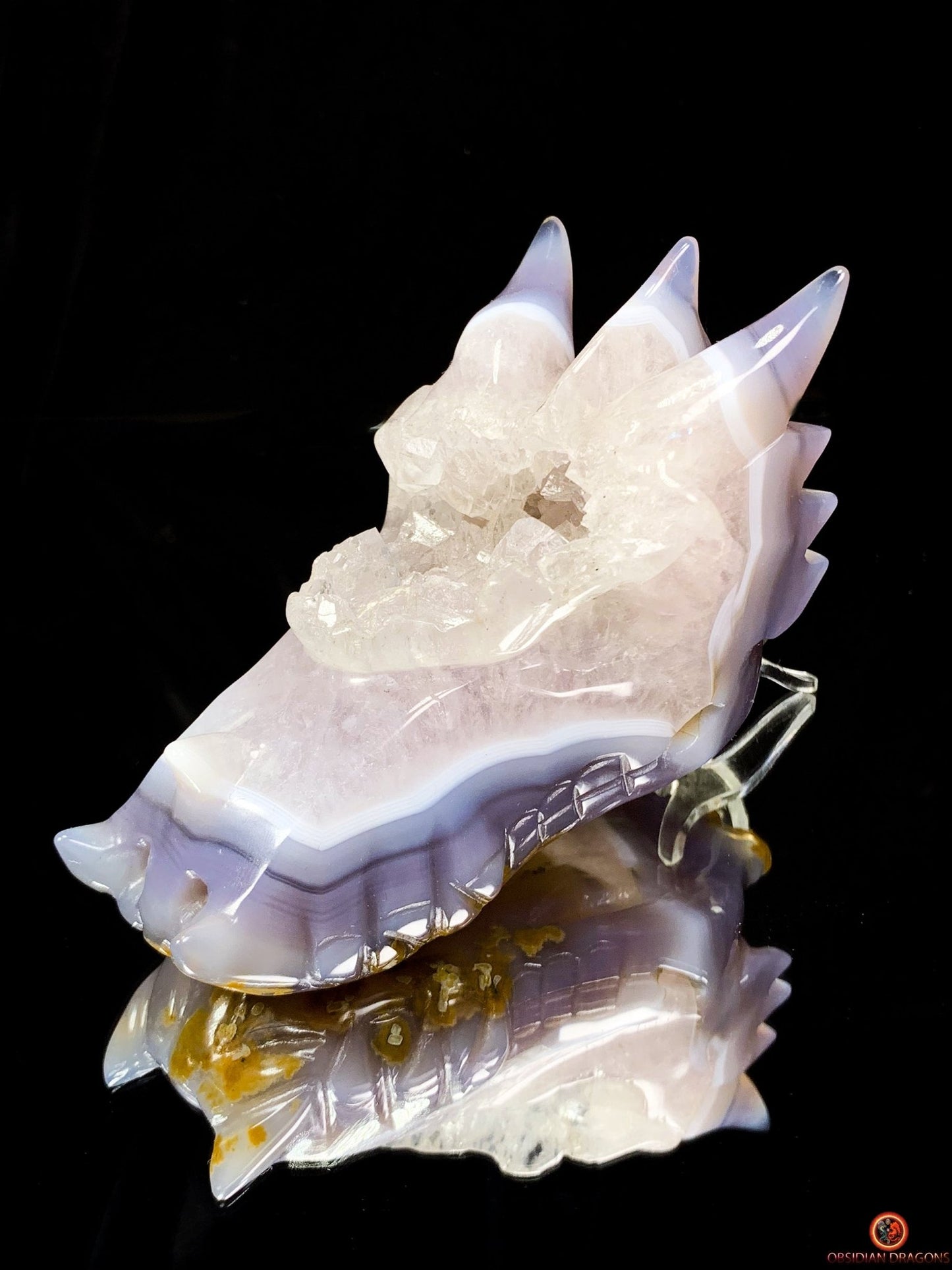 Crâne de Dragon en Géode de Quartz – Souffle de Cristal | obsidian dragons