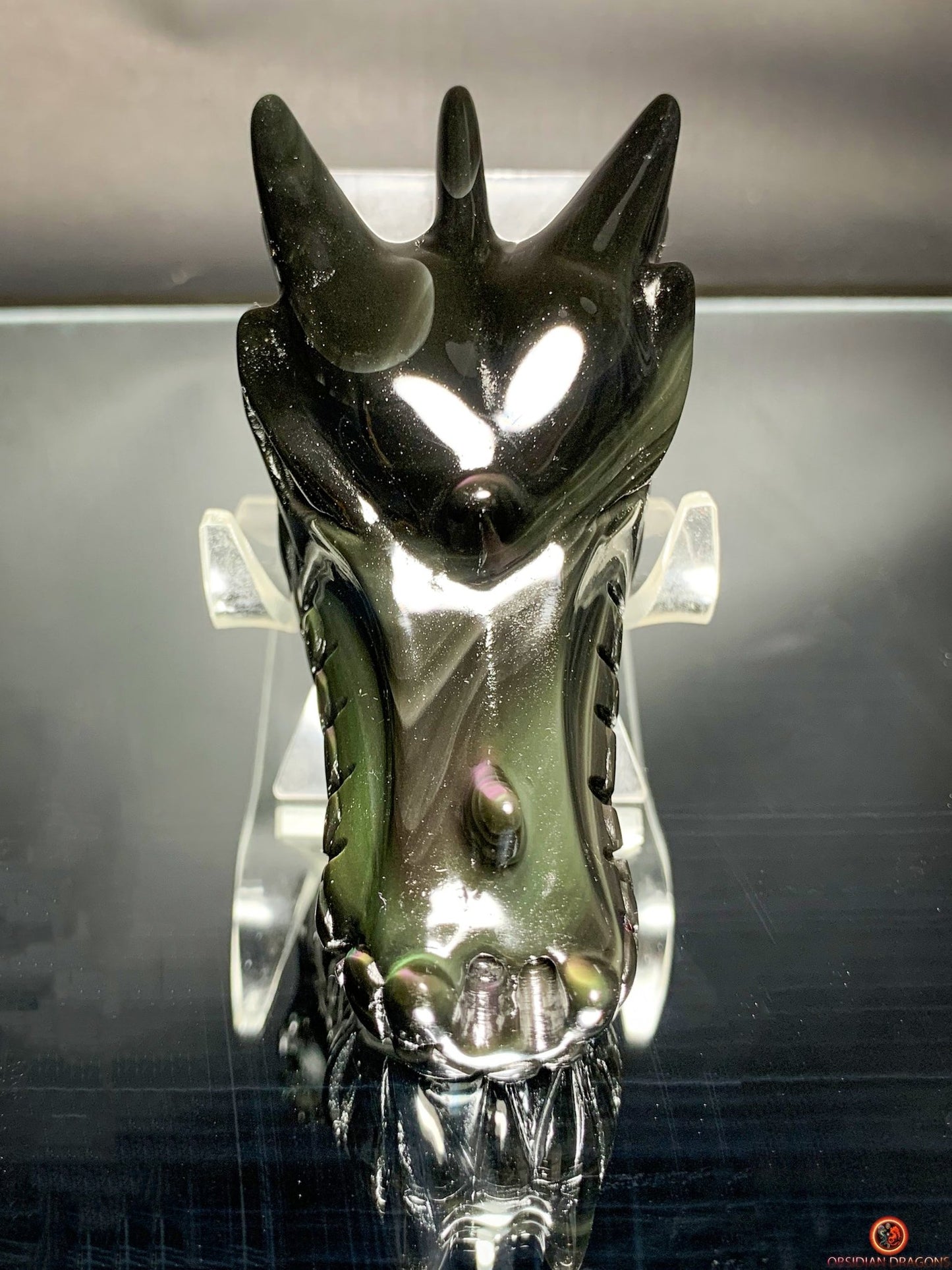 Crâne de Dragon en Obsidienne Œil Céleste – Ombres et Lumières | obsidian dragons