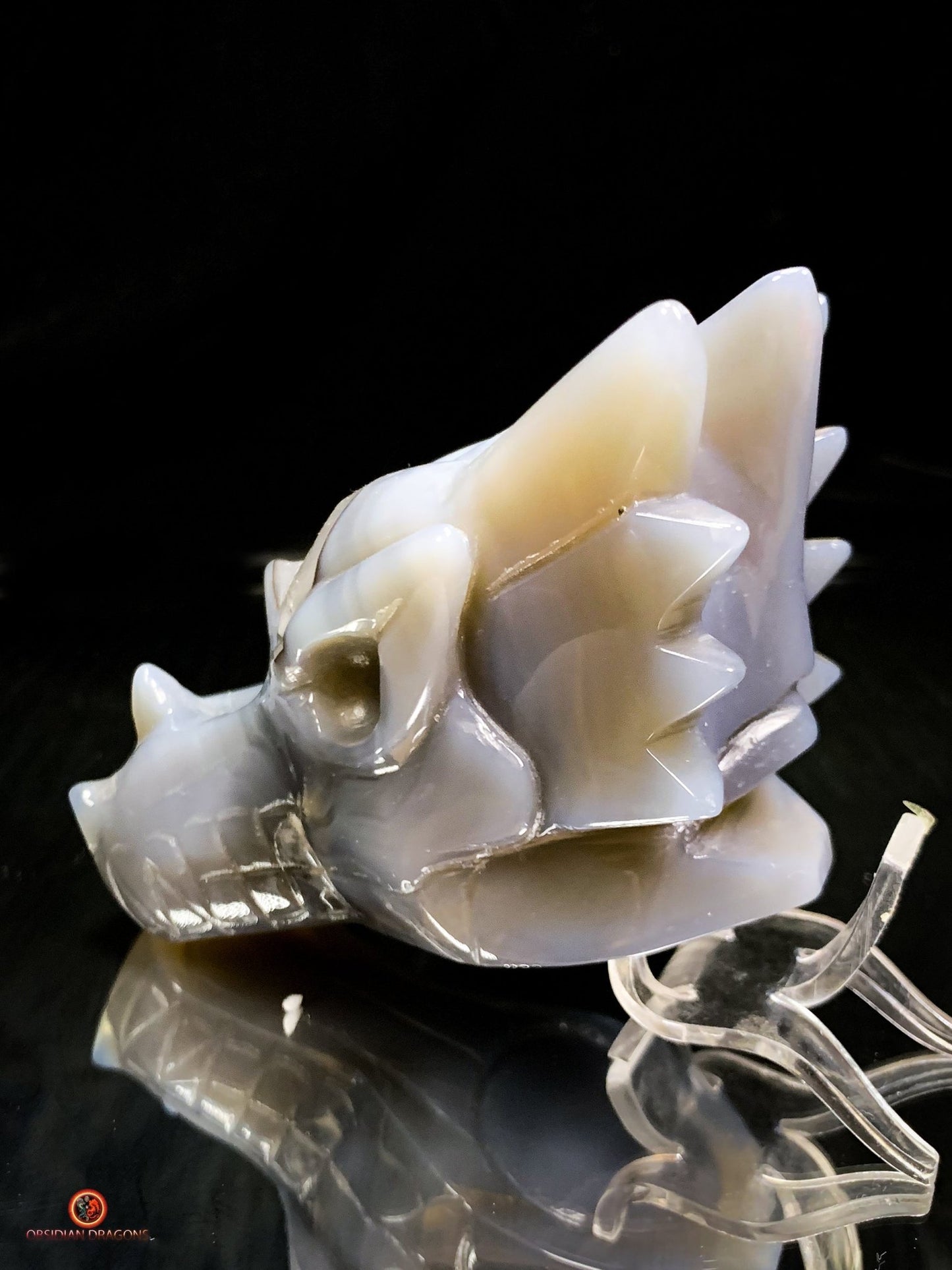 Crâne de Dragon en géode de quartz et agate – Équilibre et Lumière | obsidian dragons
