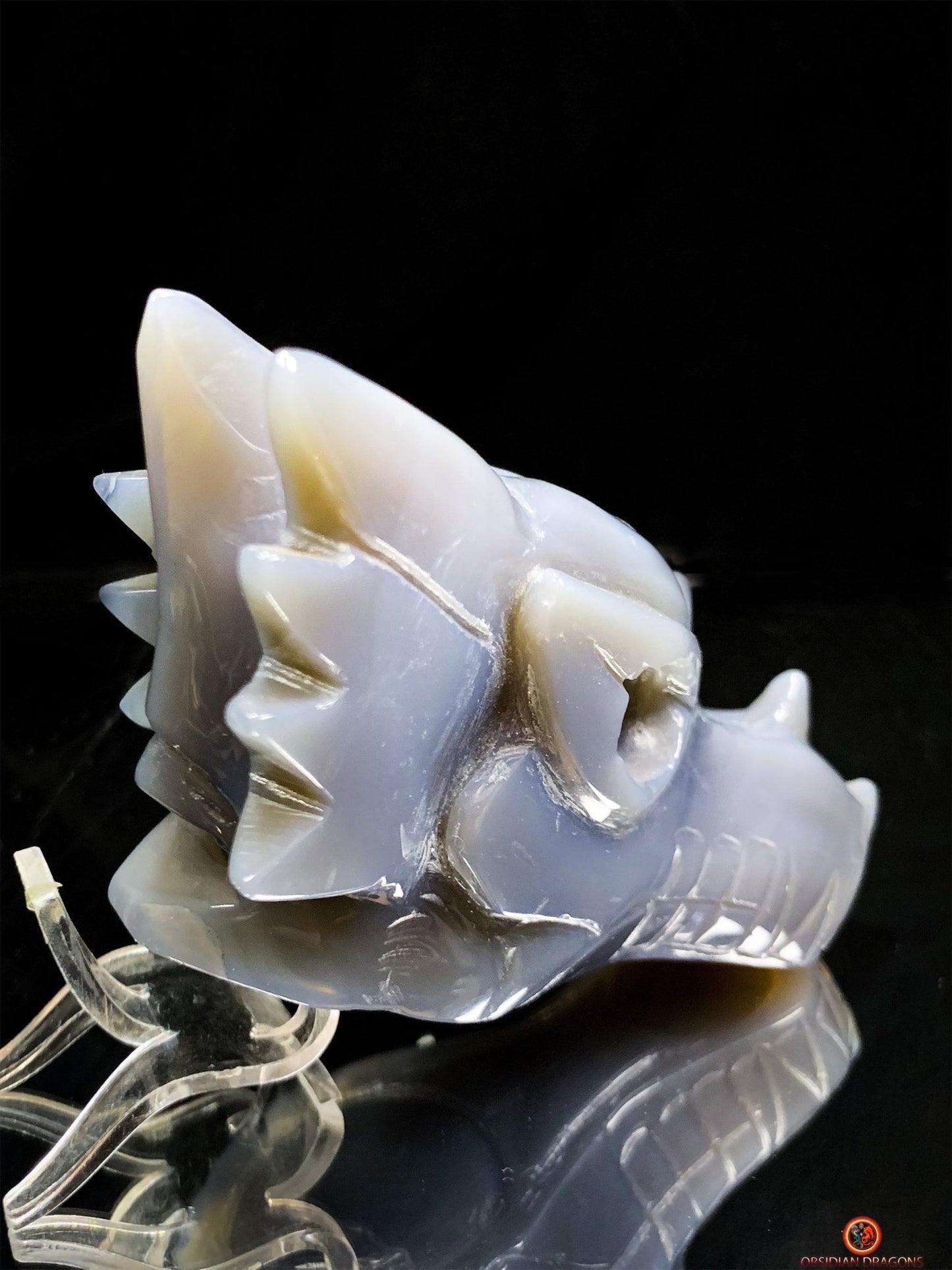 Crâne de Dragon en géode de quartz et agate – Équilibre et Lumière | obsidian dragons