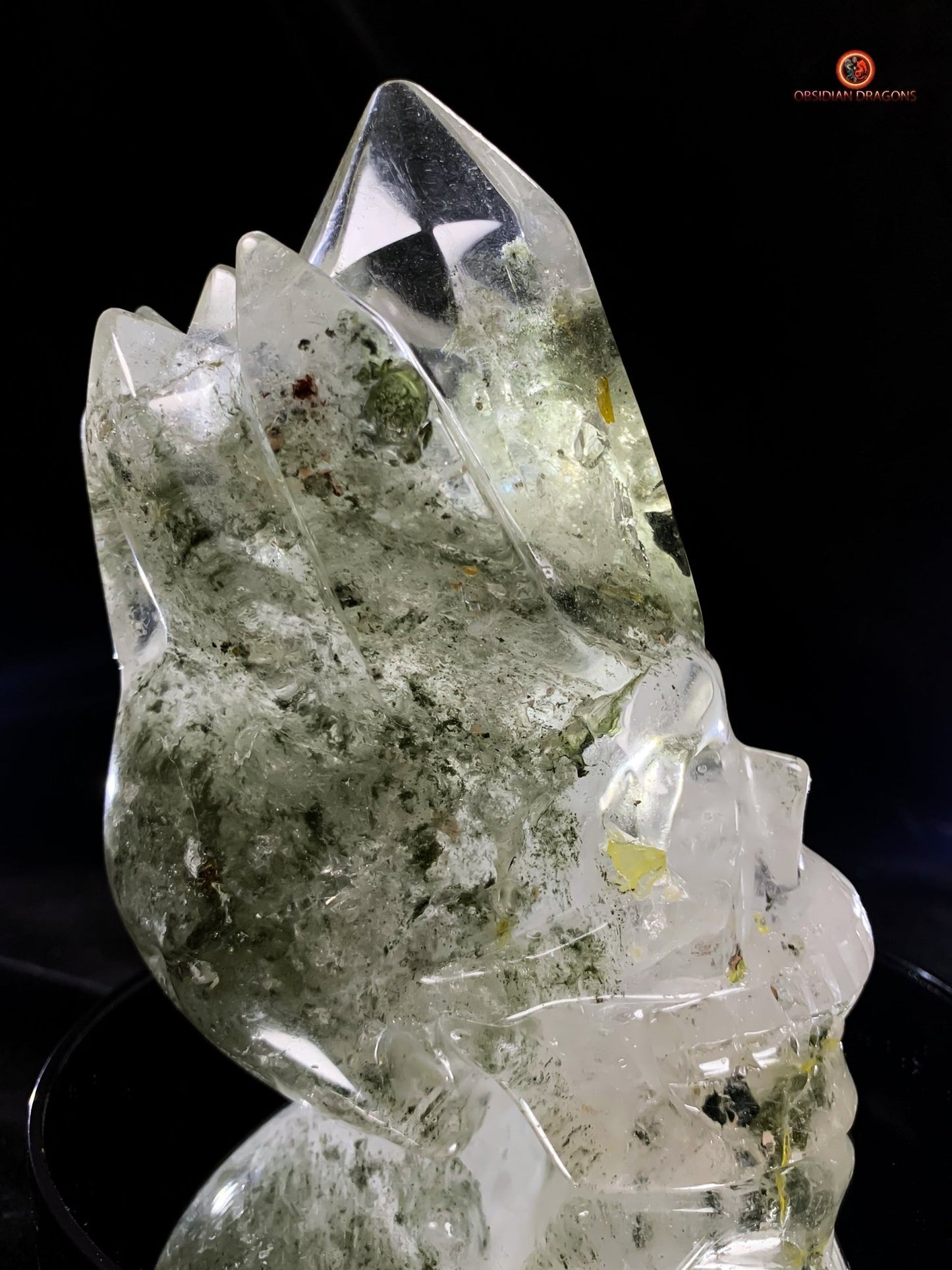 Crâne de cristal en quartz chlorite - Pièce Unique Sculptée | obsidian dragons