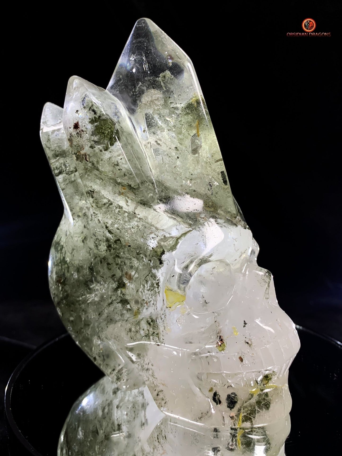 Crâne de cristal en quartz chlorite - Pièce Unique Sculptée | obsidian dragons