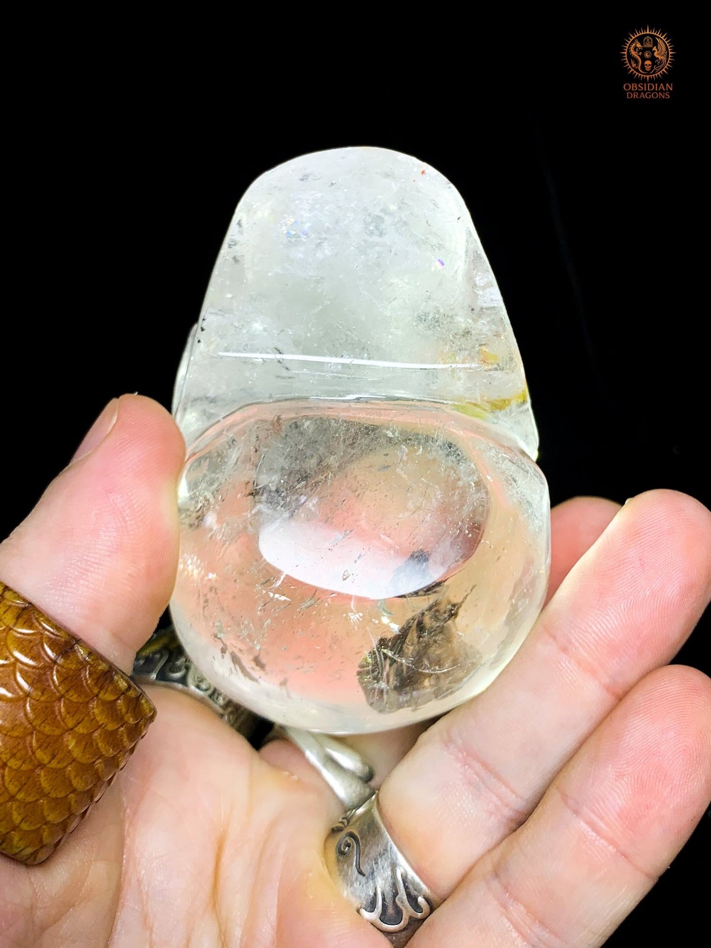 Crâne en Cristal Naturel – Reflets arc- en- ciel - Rare - obsidian dragons