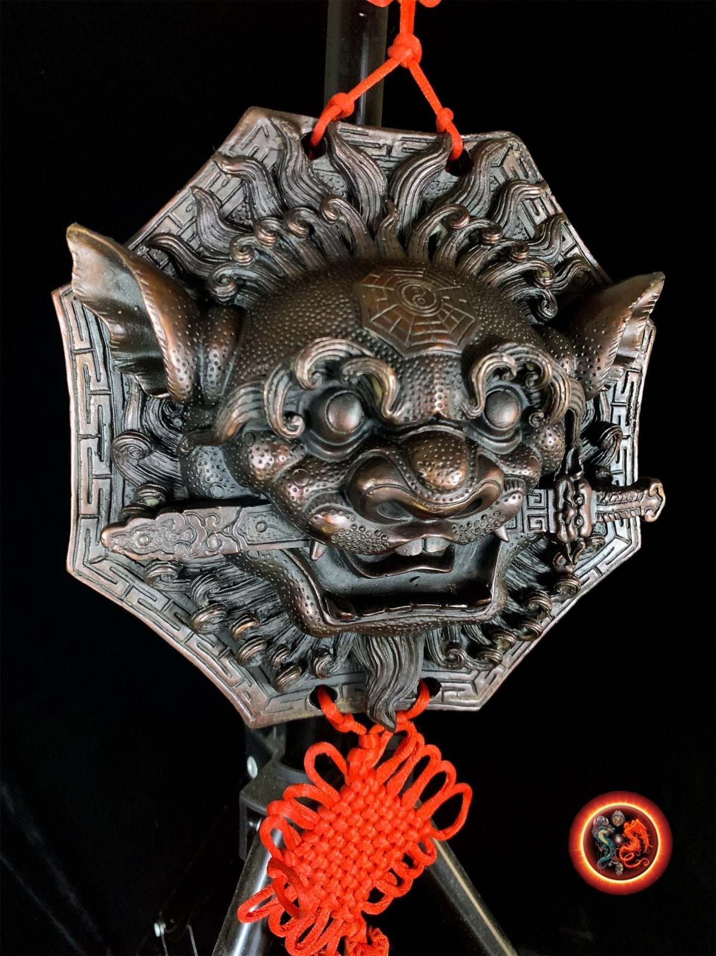 Lion d'Épée de Porte en Bronze - Protection Feng Shui | obsidian dragons