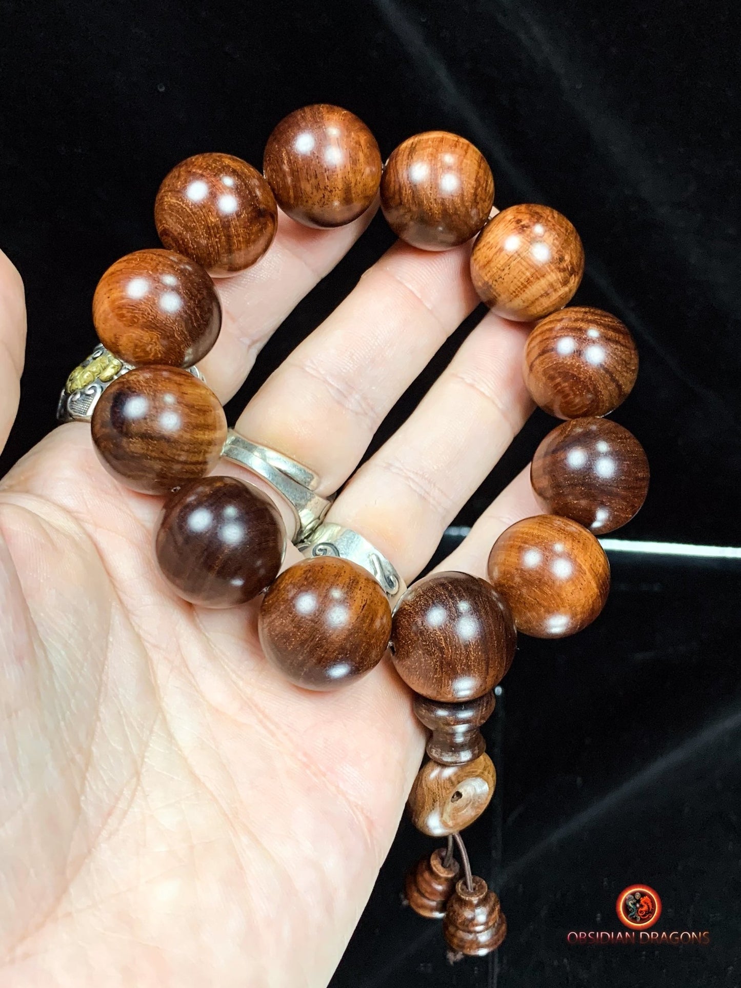 Mala de poignet en bois- Bracelet en bois de palissandre | obsidian dragons