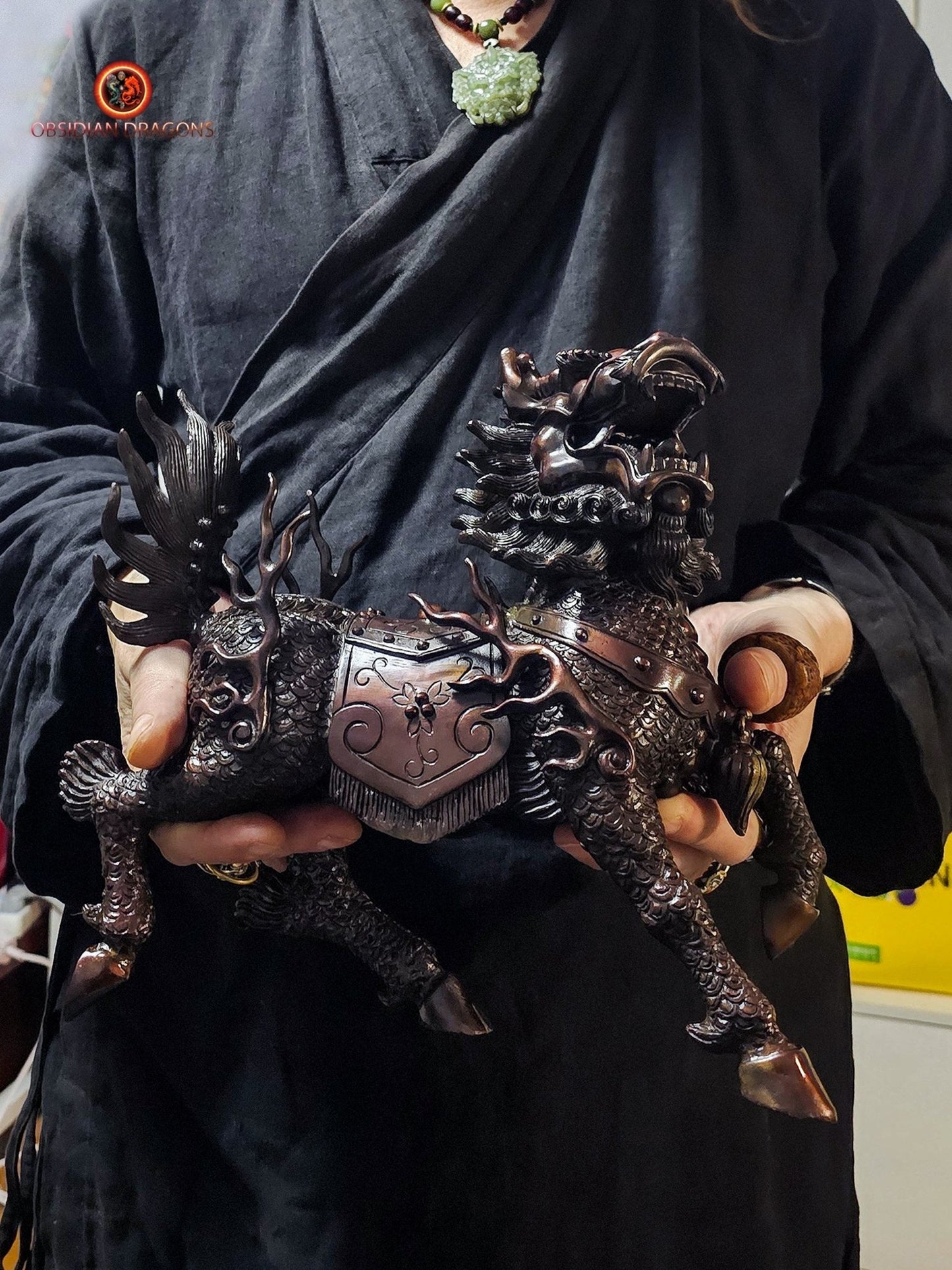 Paire de Qilin en bronze - Statue Feng Shui rare et unique | obsidian dragons
