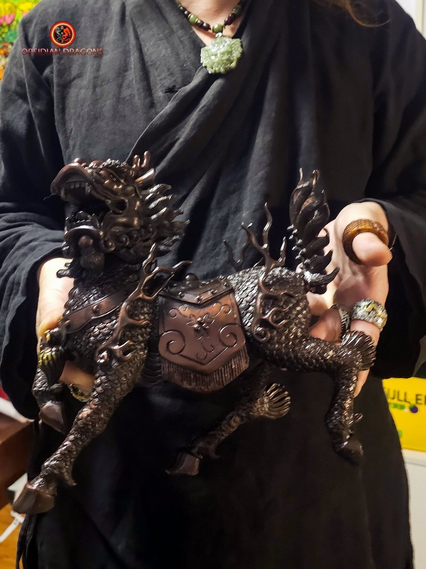 Paire de Qilin en bronze - Statue Feng Shui rare et unique | obsidian dragons