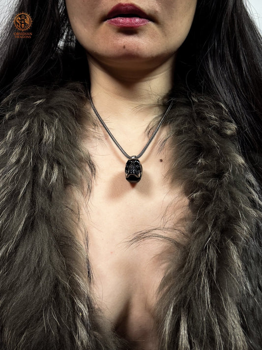 Pendentif crâne en obsidienne noire naturelle | obsidian dragons