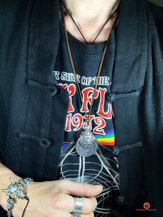 Pendentif Feng Shui en Argent 925 – Lion Gardien Protecteur | obsidian dragons