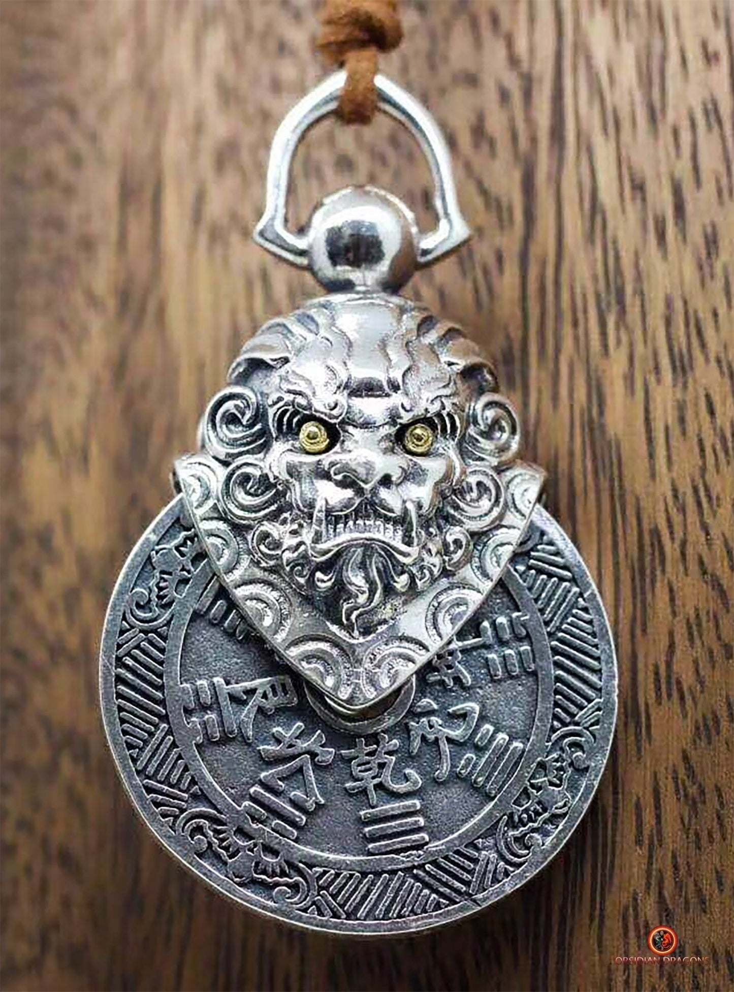 Pendentif Feng Shui en Argent 925 – Lion Gardien Protecteur | obsidian dragons