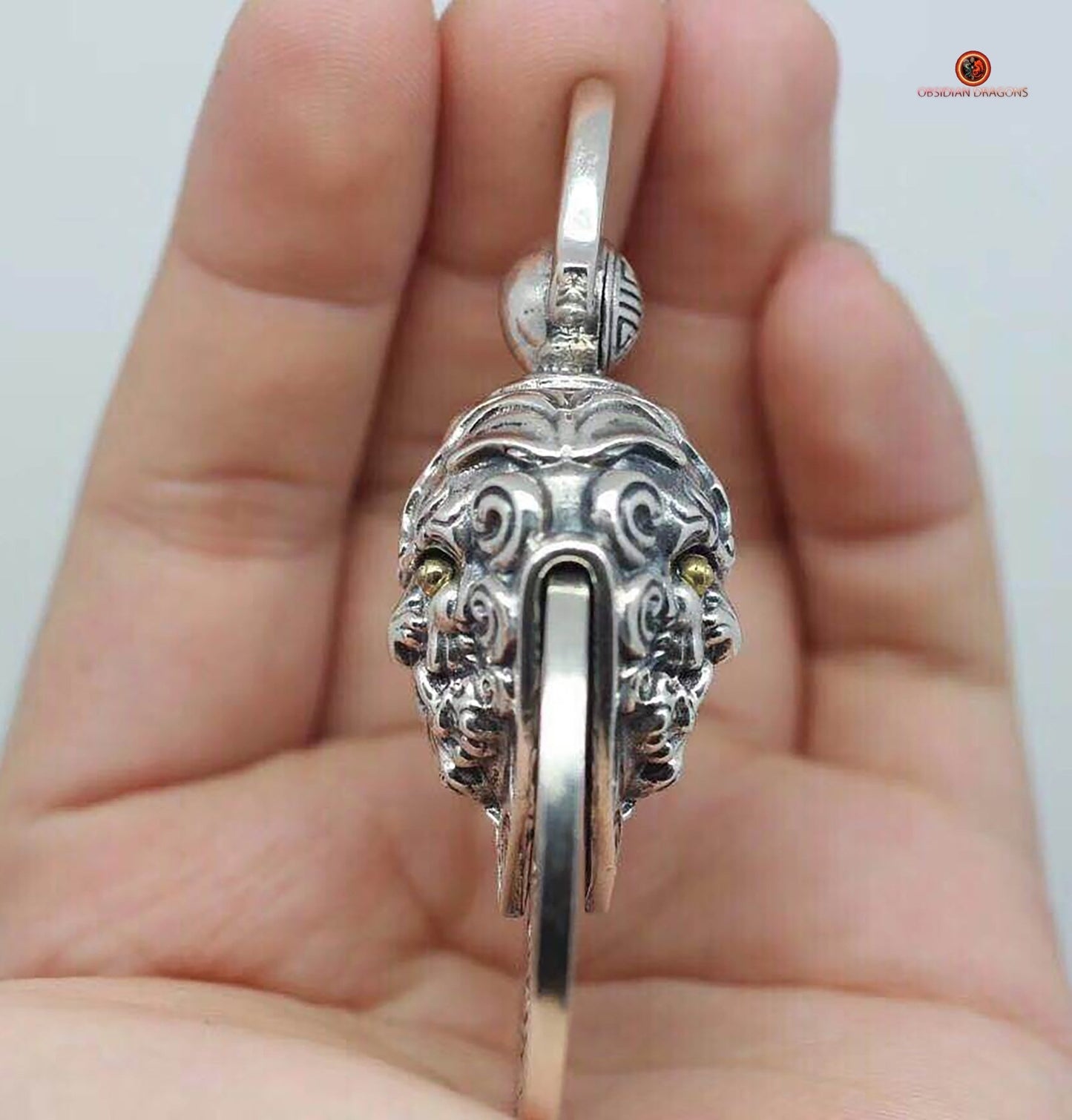 Pendentif Feng Shui en Argent 925 – Lion Gardien Protecteur | obsidian dragons